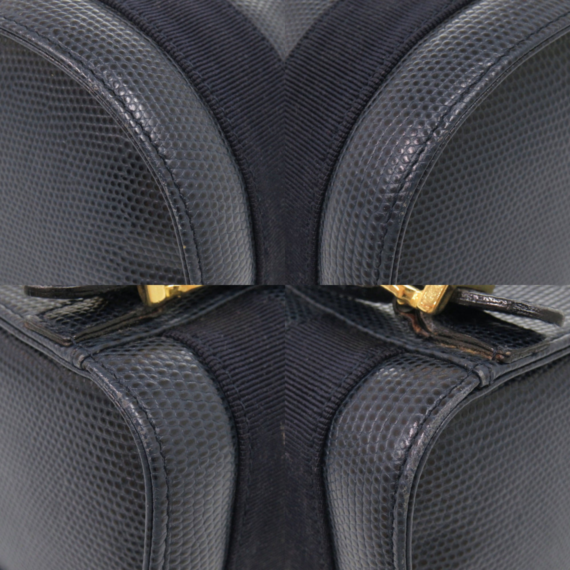 Salvatore Ferragamo Navy Leather Shoulder Bag (Pre-Owned)