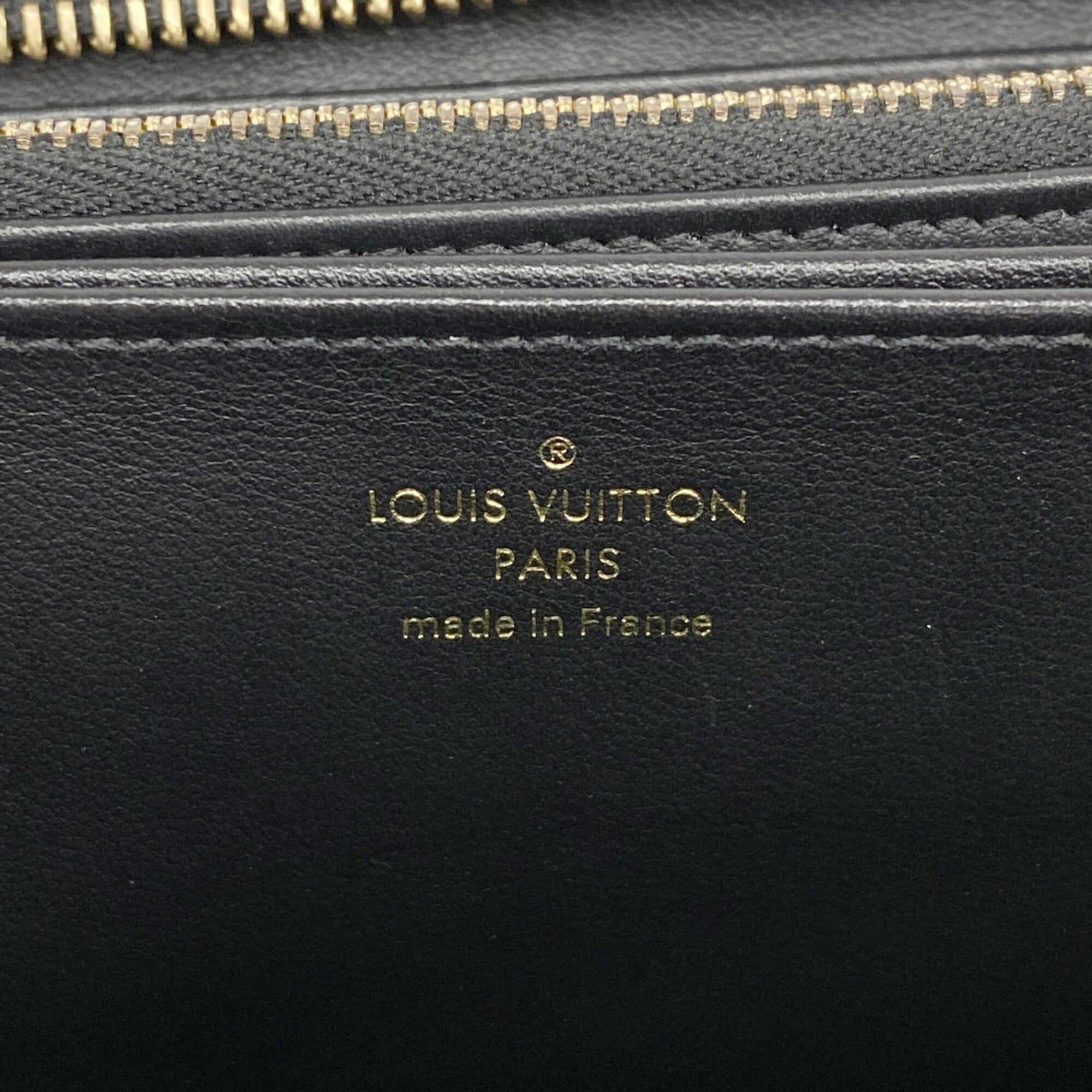 Louis Vuitton Noir Long Wallet (Bi-Fold) (Pre-Owned)