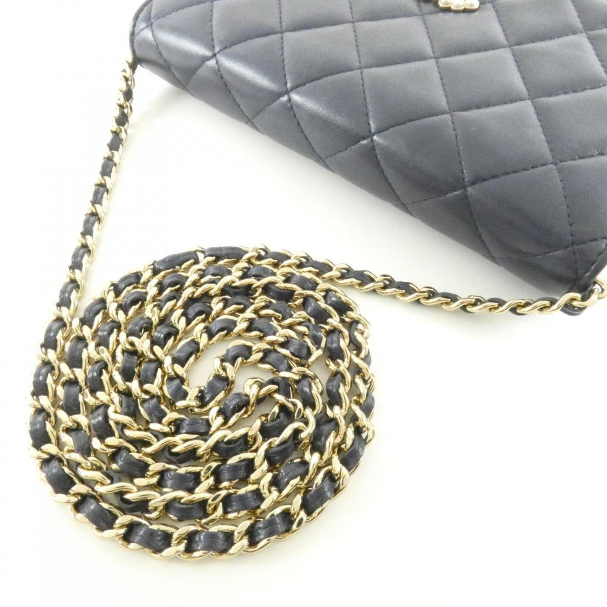 Chanel Navy Chain/Shoulder Wallet (Pre-Owned)