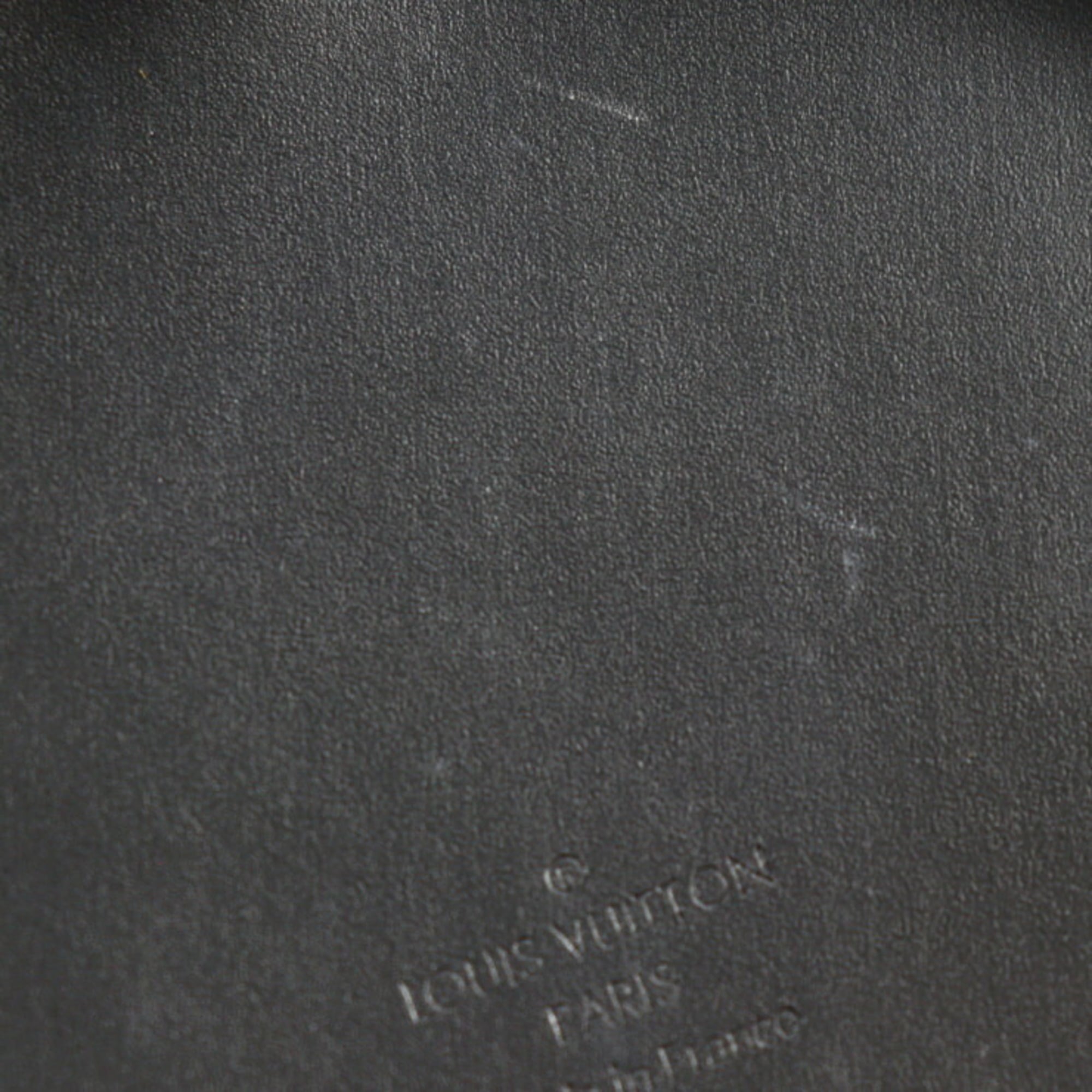 Louis Vuitton Black Leather Handbag Shoulder Bag (Pre-Owned)