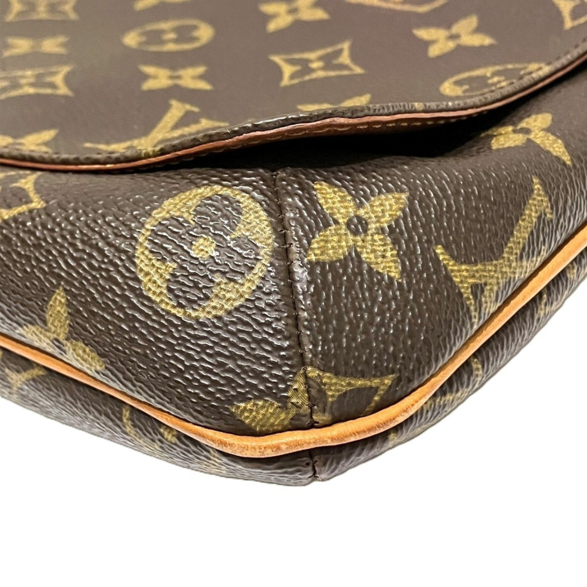 Louis Vuitton Monogram Brown Monogram Shoulder Bag (Pre-Owned)