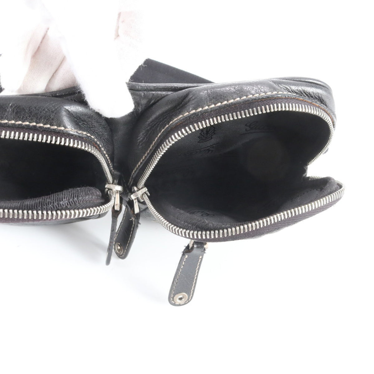 Gucci Black Leather Pouch Shoulder Bag Sling Bag (Pre-Owned)