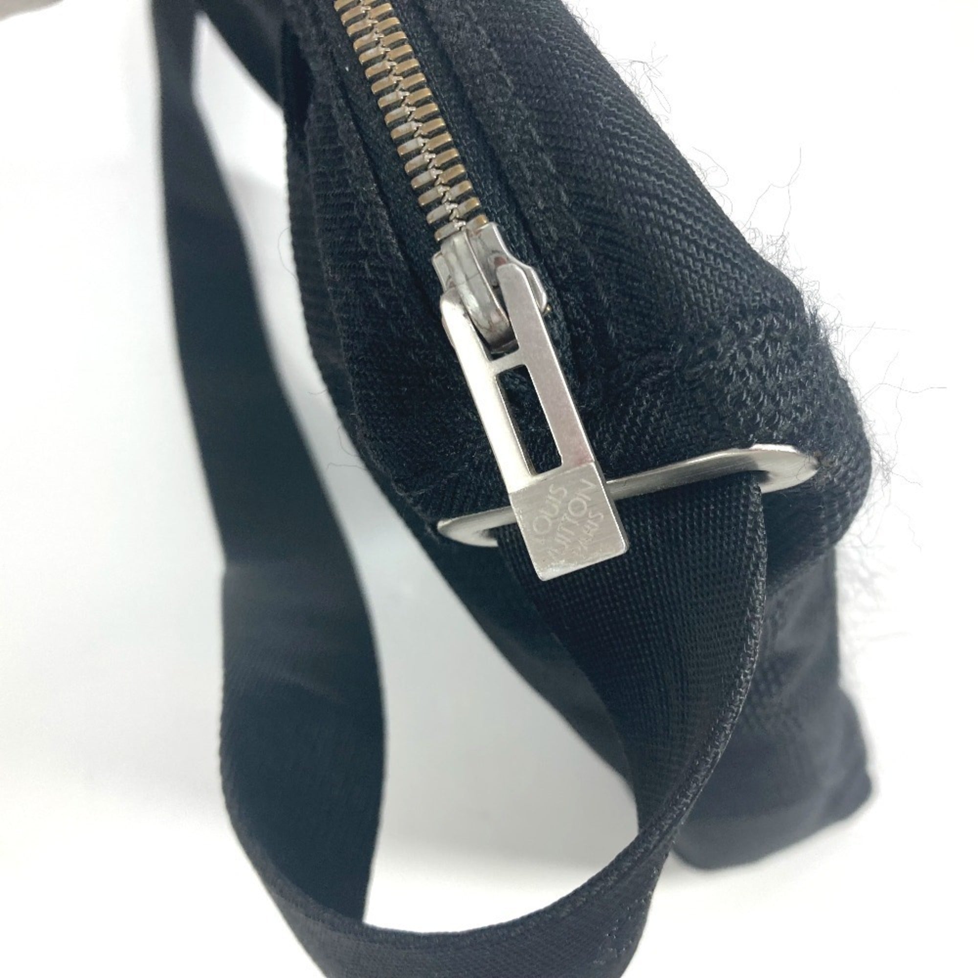 Louis Vuitton Black Noir Damier Geant Pochette Shoulder Bag (Pre-Owned)