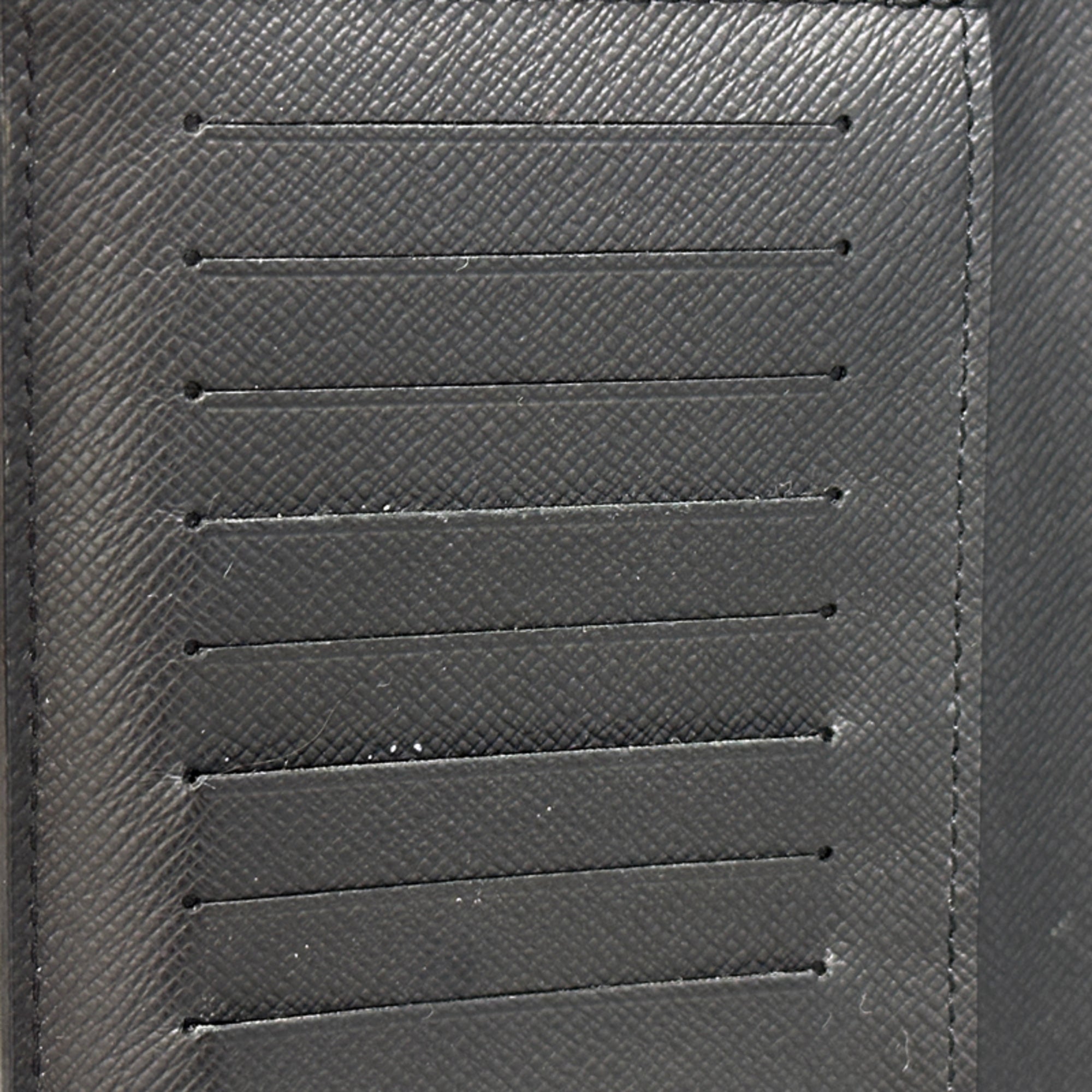 Louis Vuitton Black Noir Epi Leather Long Wallet (Bi-Fold) (Pre-Owned)