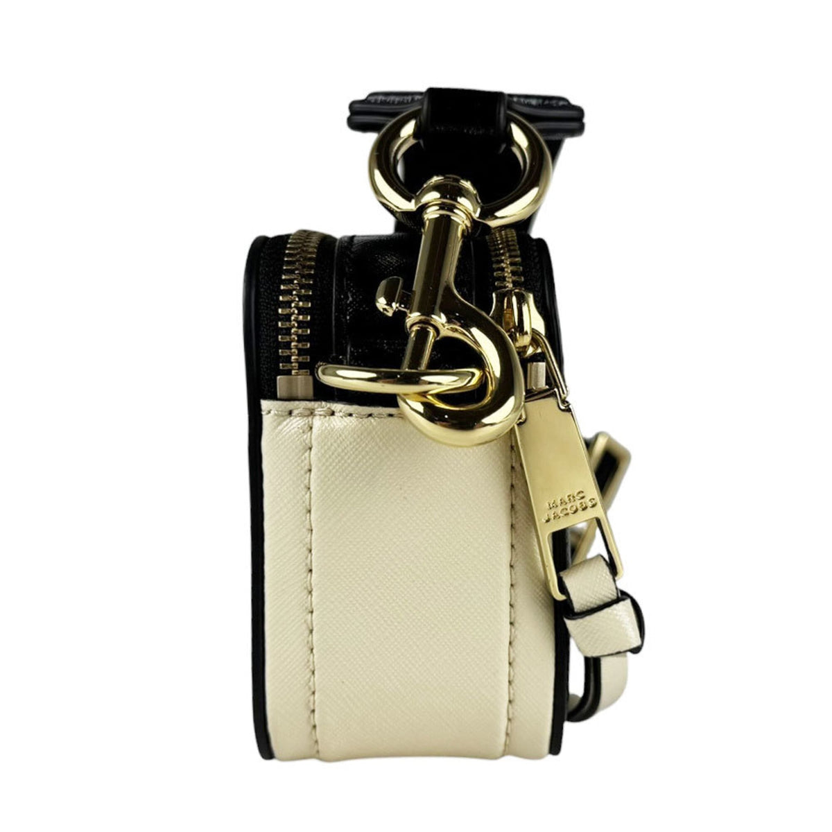 Marc Jacobs Black Ivory Coated Canvas Shoulder Bag (Pre-Owned)