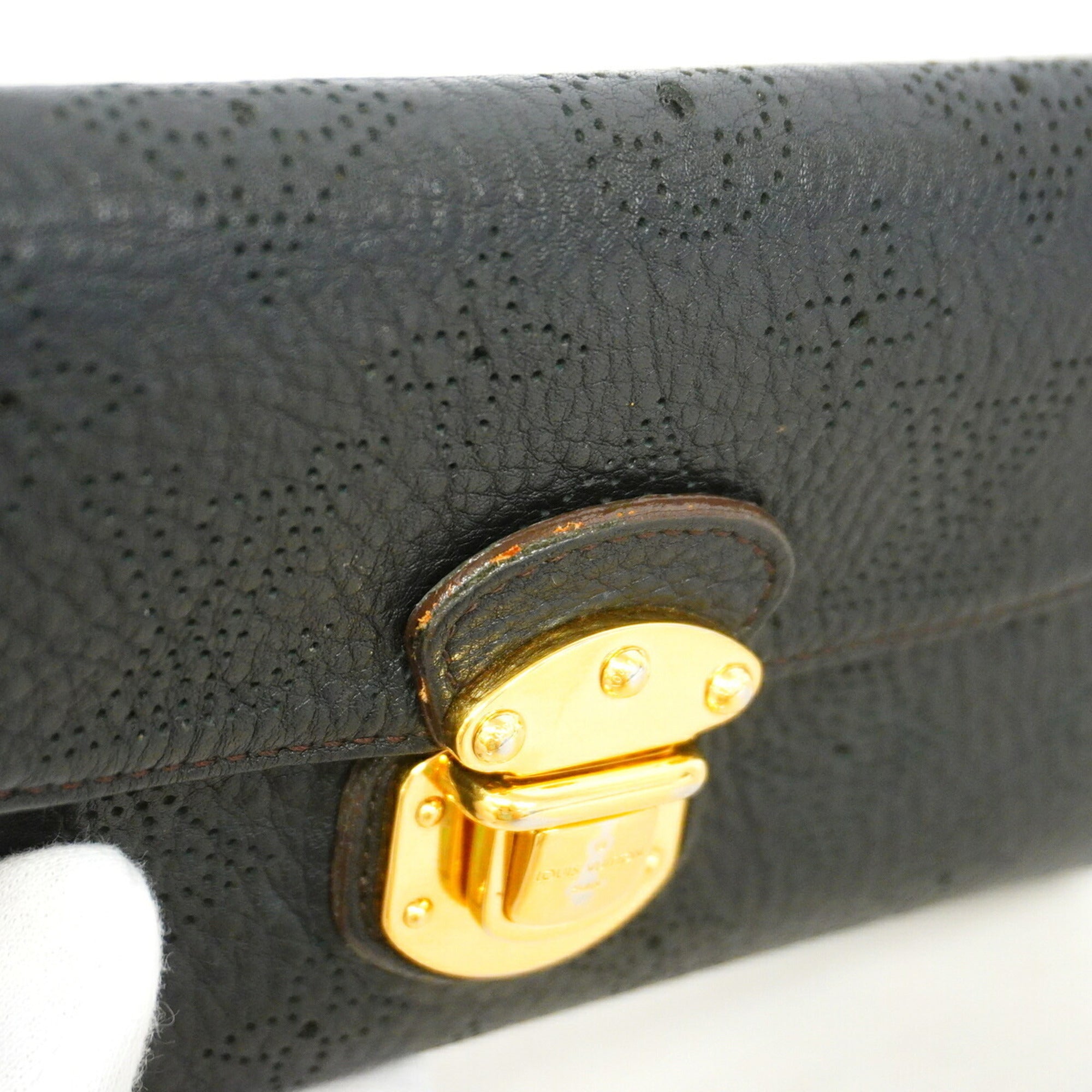 Louis Vuitton Noir Long Wallet (Tri-Fold) (Pre-Owned)