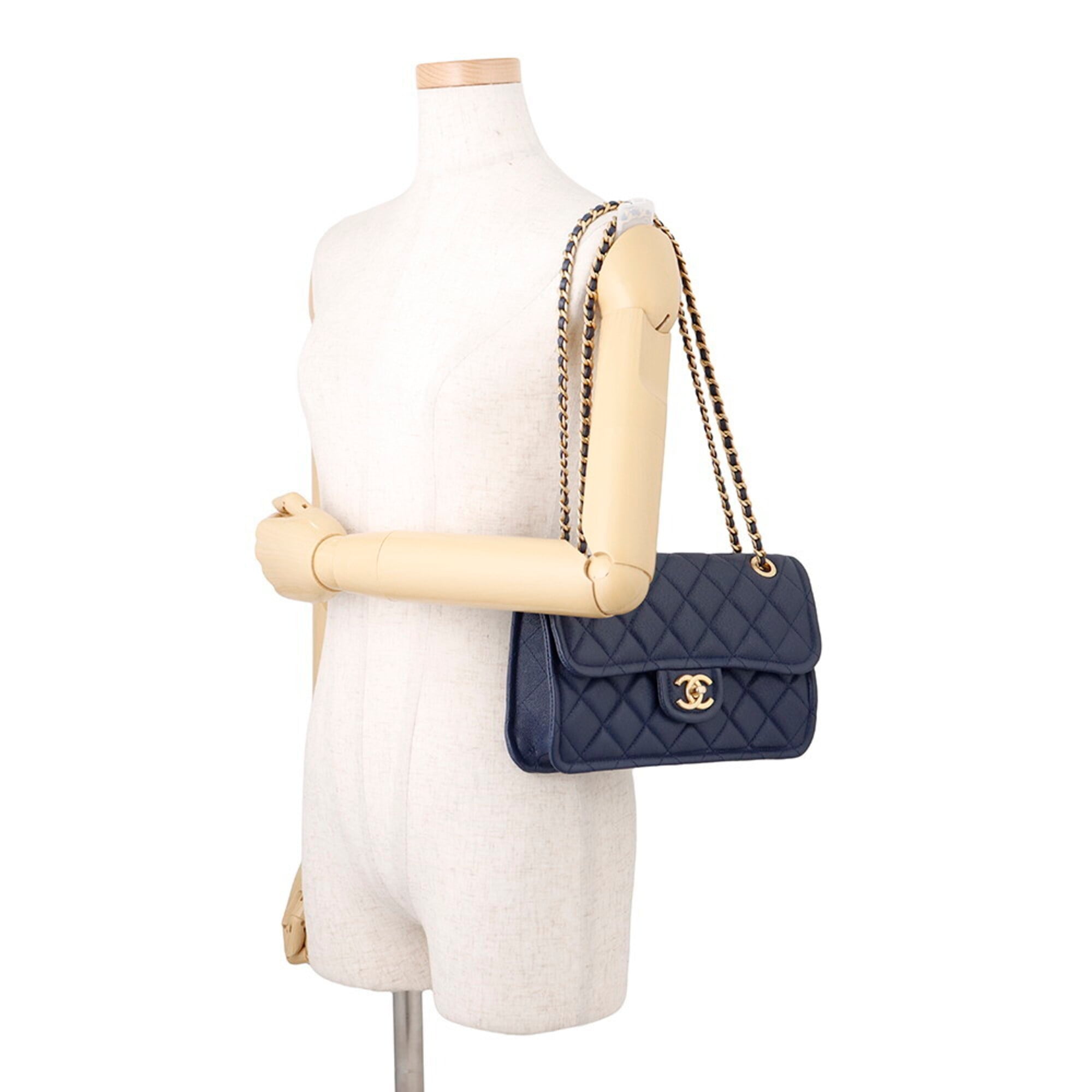 Chanel Navy Grained Calfskin Handbag Shoulder Bag (Pre-Owned)