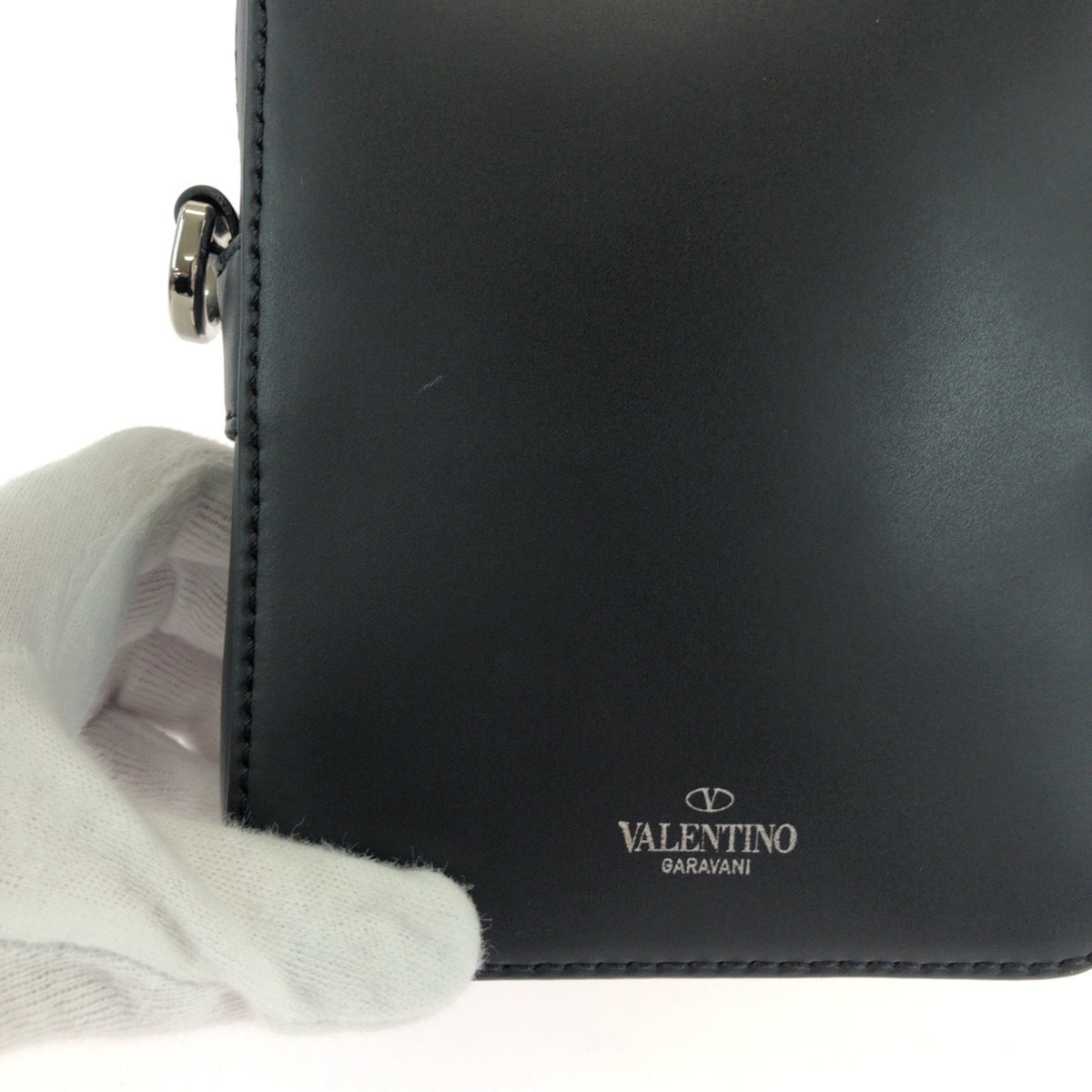 Valentino Black White Leather Pochette Shoulder Bag (Pre-Owned)