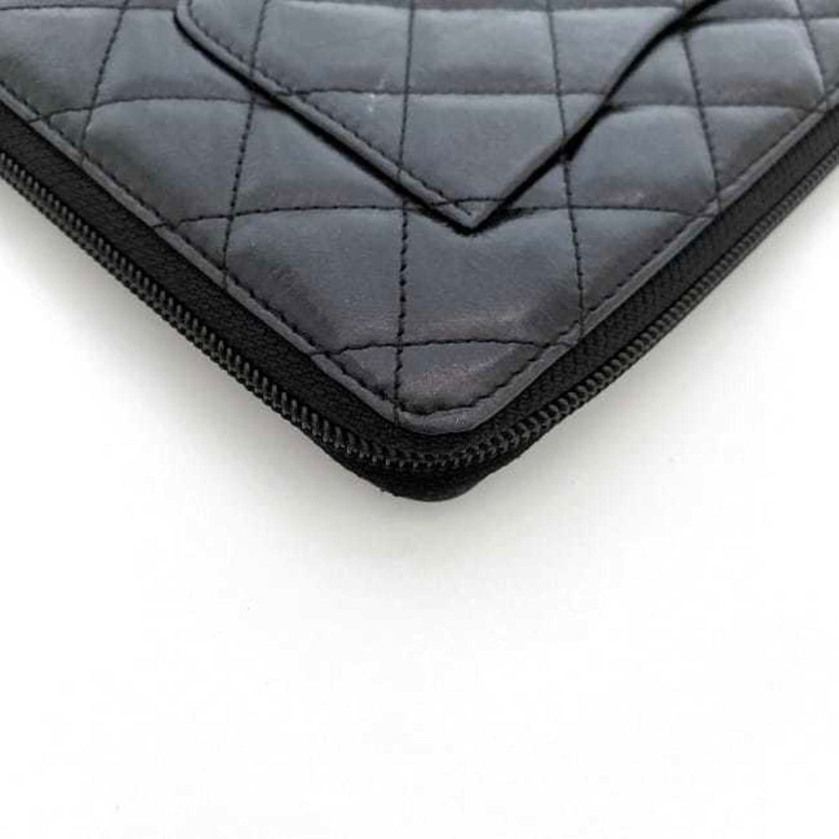Chanel Black Leather Long Wallet (Bi-Fold) (Pre-Owned)