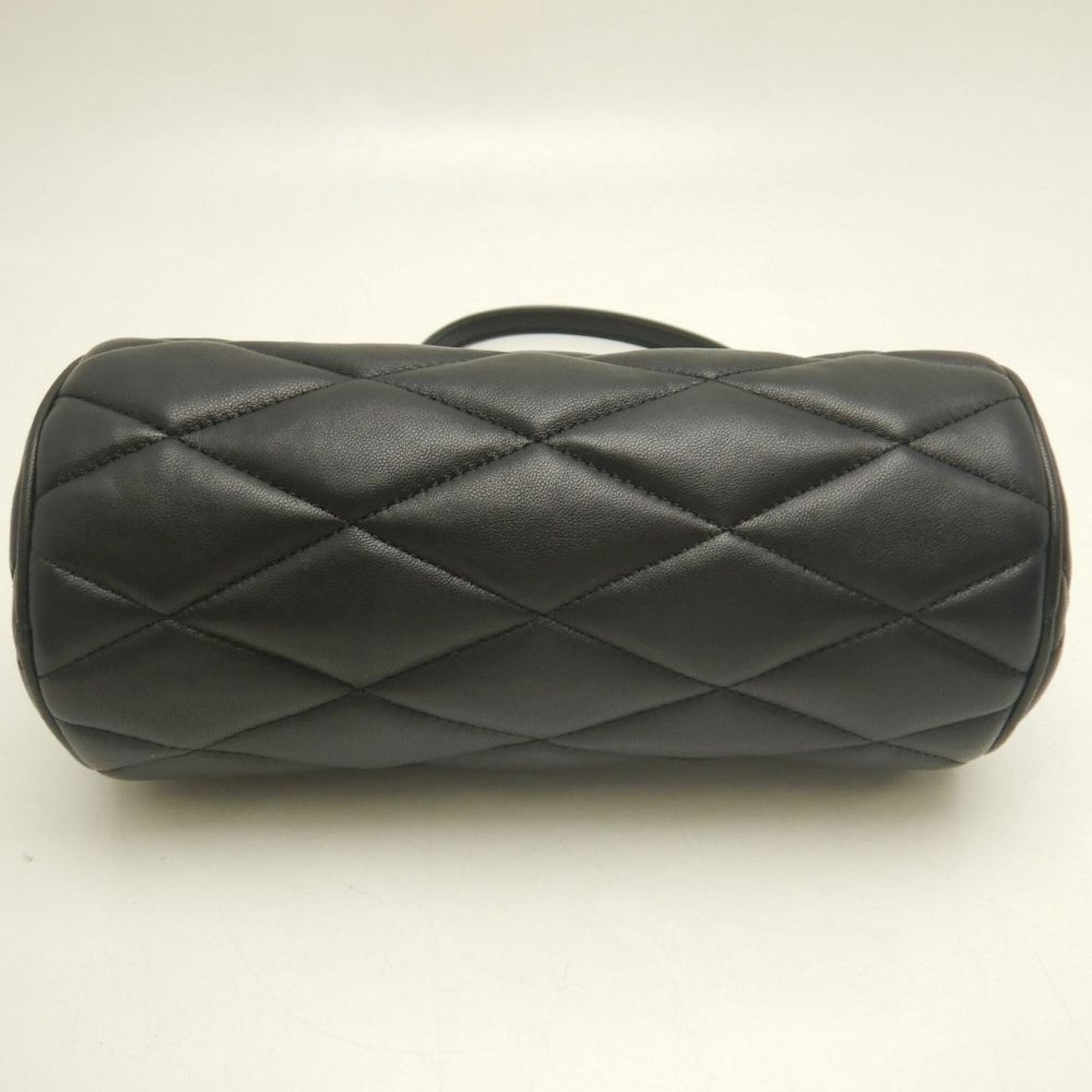Saint Laurent Leather Shoulder Bag (Pre-Owned)