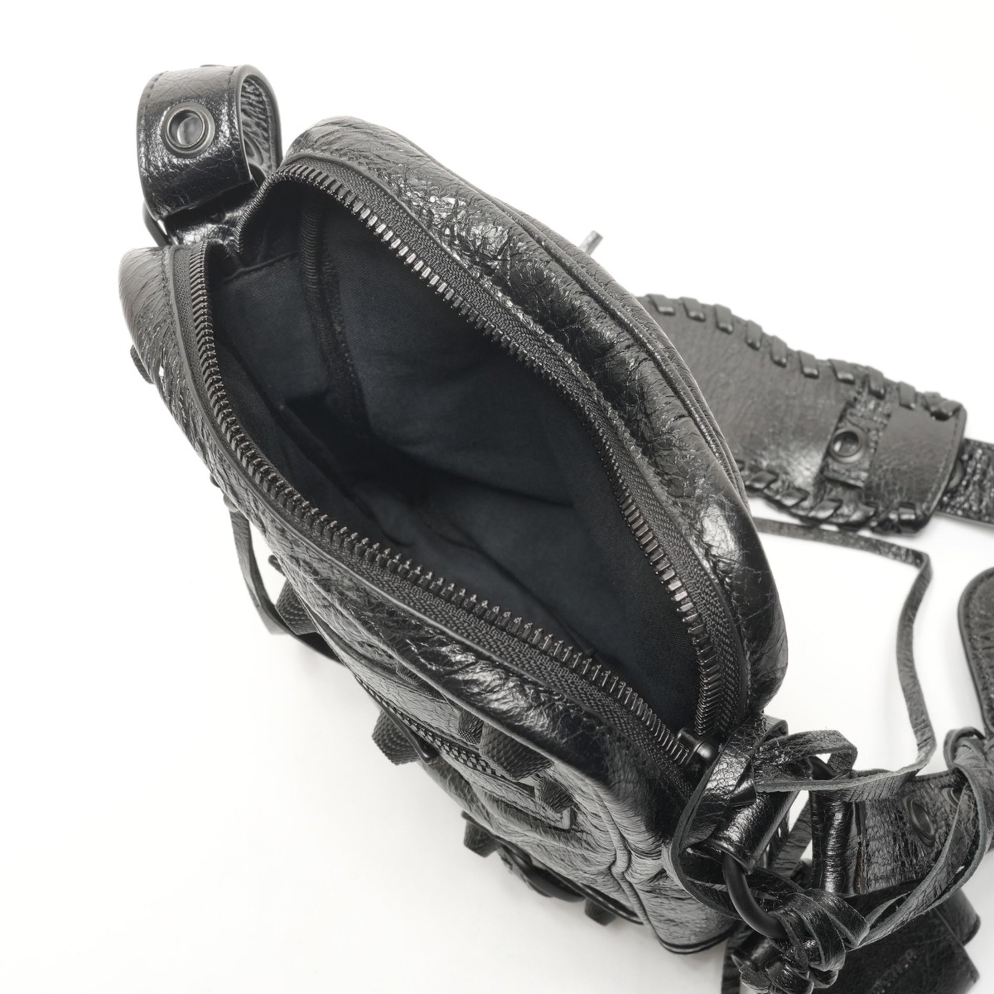 Balenciaga Black Shoulder Bag (Pre-Owned)