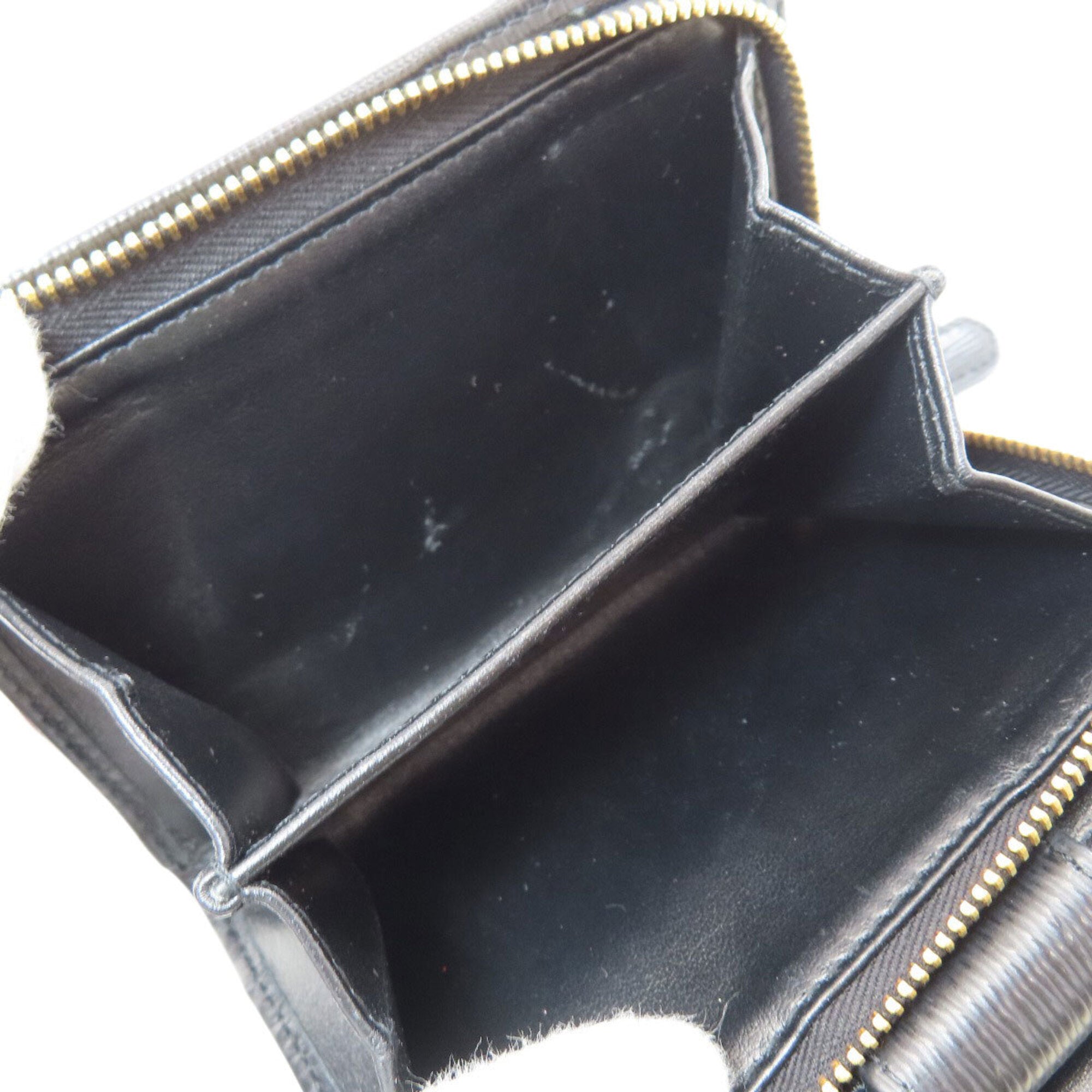Prada Black Saffiano Triangle Wallet (Bi-Fold) (Pre-Owned)