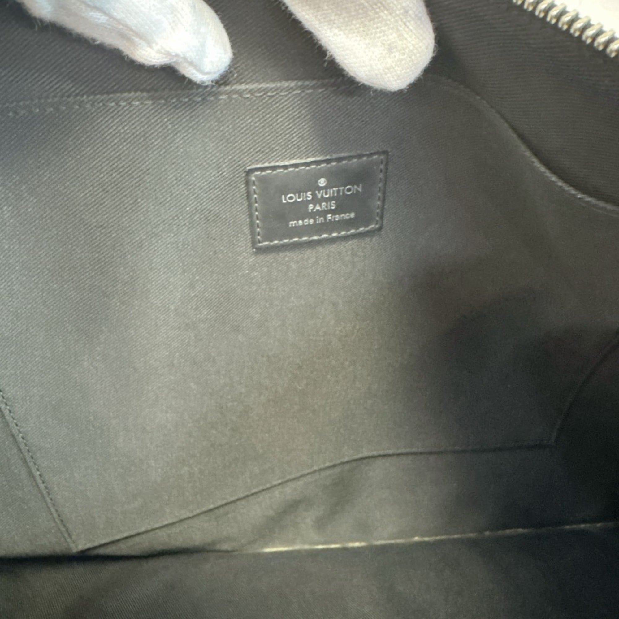Louis Vuitton Black Gray White Damier Graphite Clutch Bag (Pre-Owned)