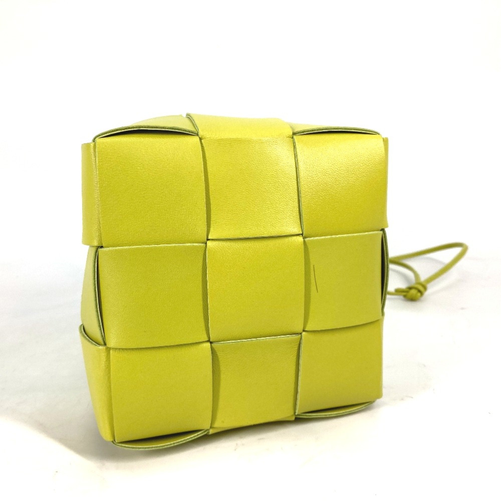 Bottega Veneta Green Leather Shoulder Bag (Pre-Owned)