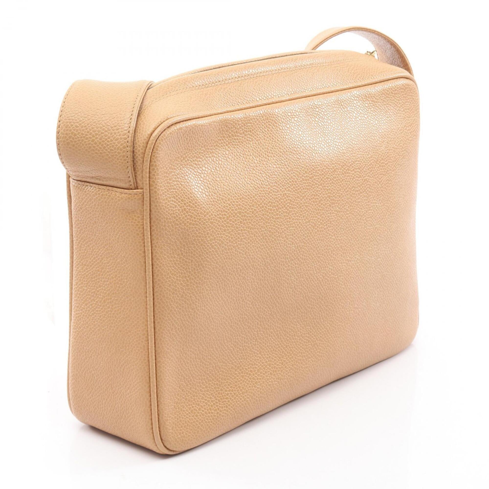 Chanel Beige Grained Calfskin Handbag Shoulder Bag (Pre-Owned)