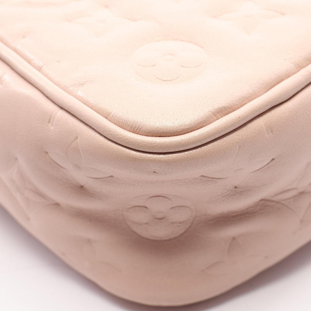 Louis Vuitton Pink Leather Handbag Shoulder Bag (Pre-Owned)