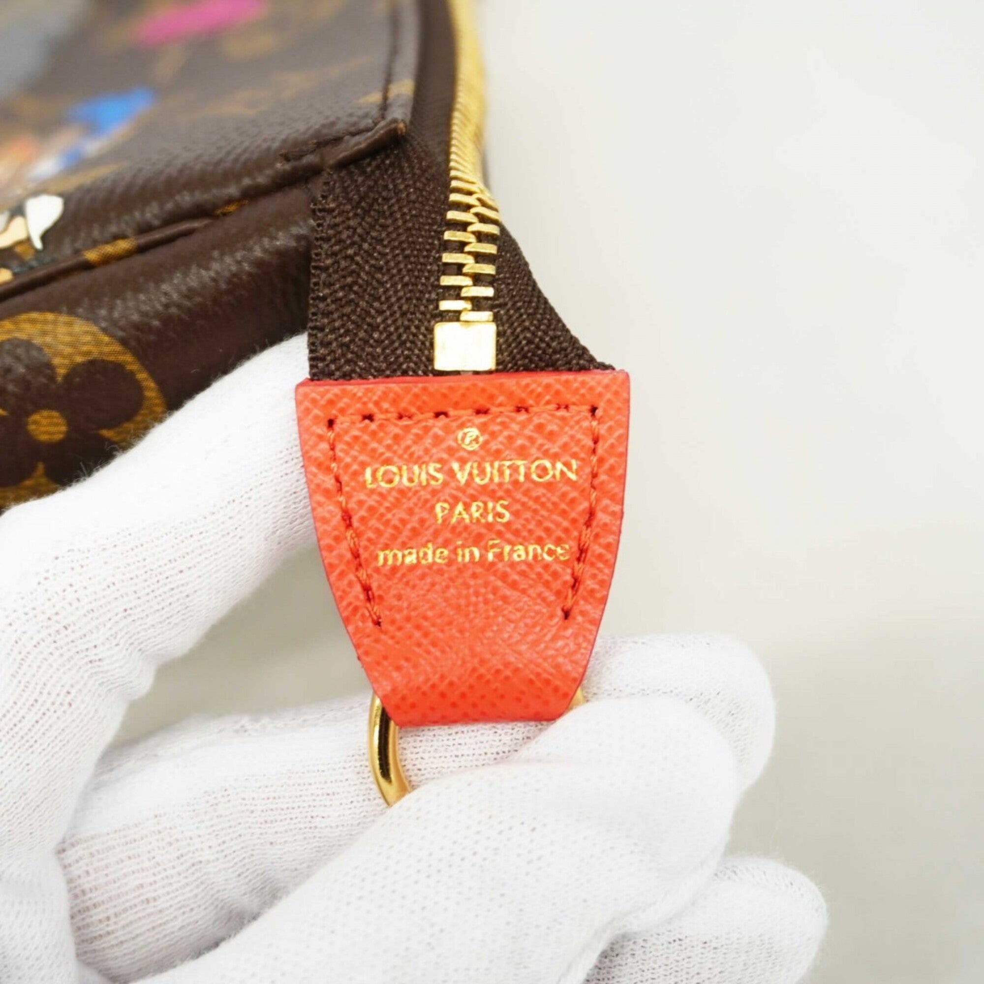 Louis Vuitton Brown Pouch (Pre-Owned)