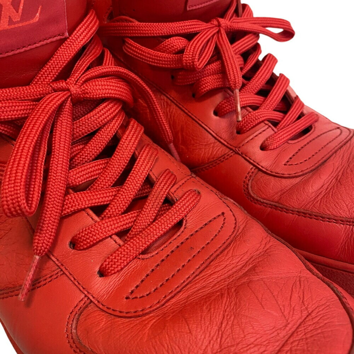 Louis Vuitton Red Color Sneakers (Pre-Owned)