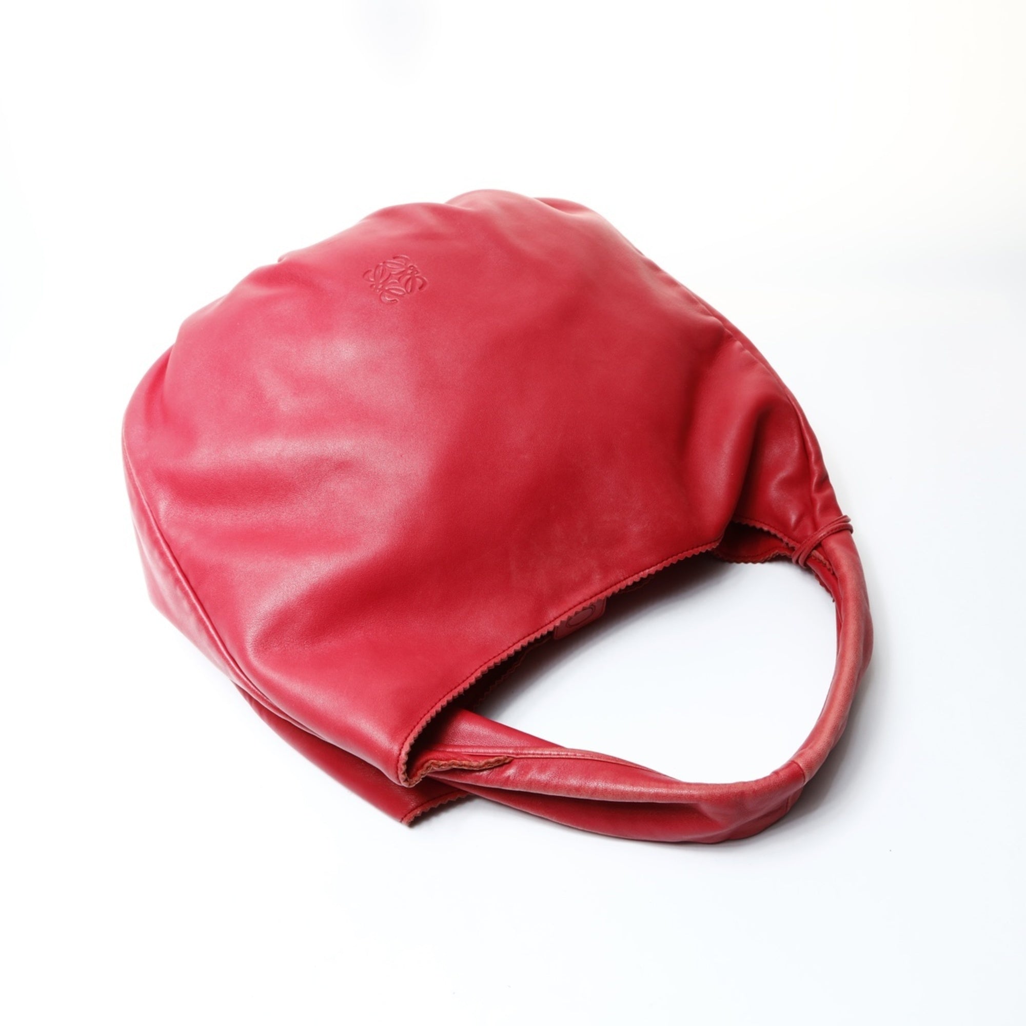 Loewe Red Color Shoulder Bag (Pre-Owned)