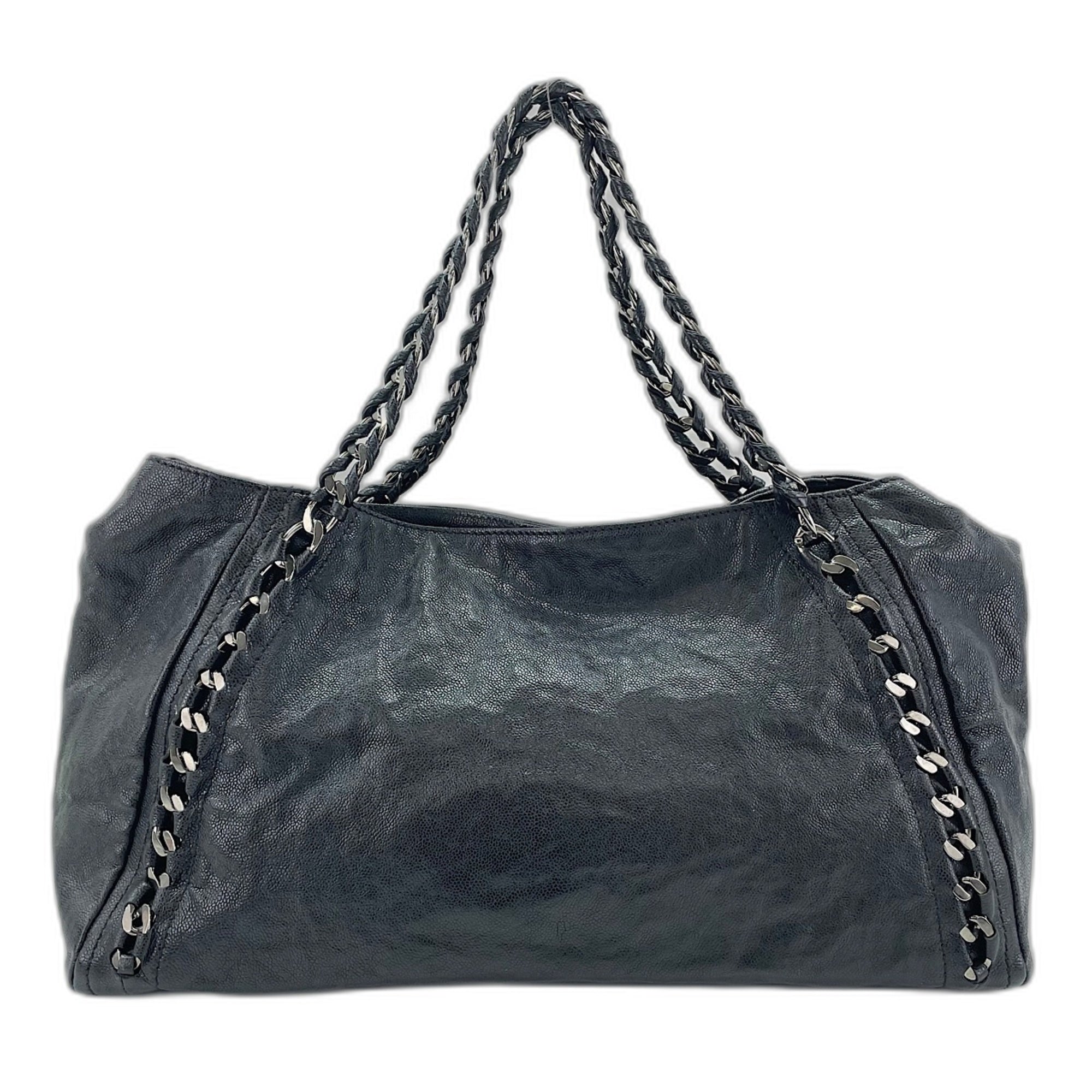 Chanel Black Shoulder Bag (Pre-Owned)