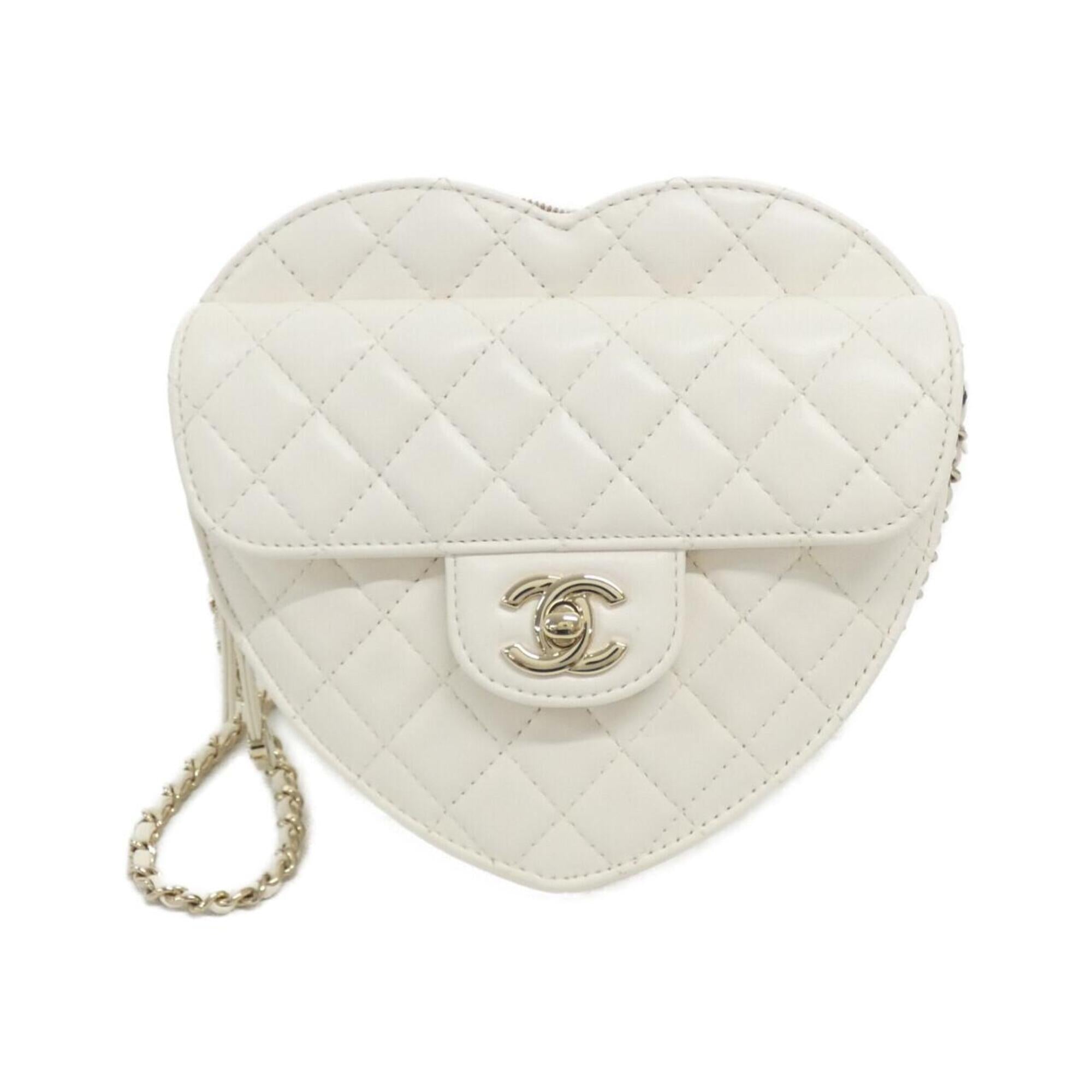 Chanel White Leather Shoulder Bag (Pre-Owned)