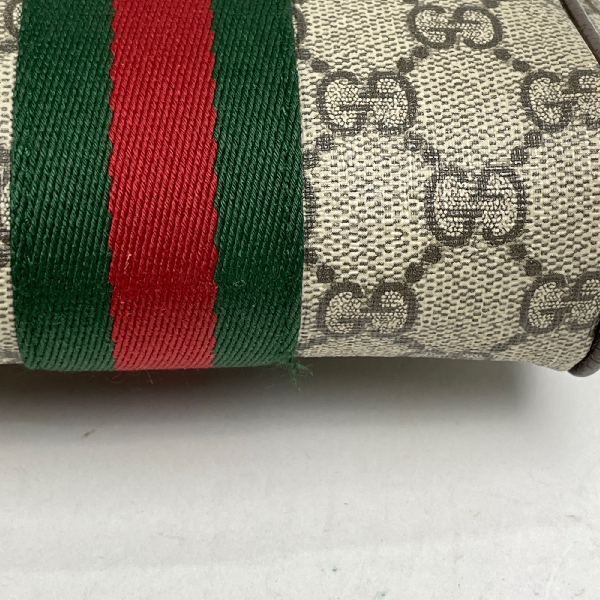 Gucci Brown Coated Canvas Shoulder Bag (Pre-Owned)