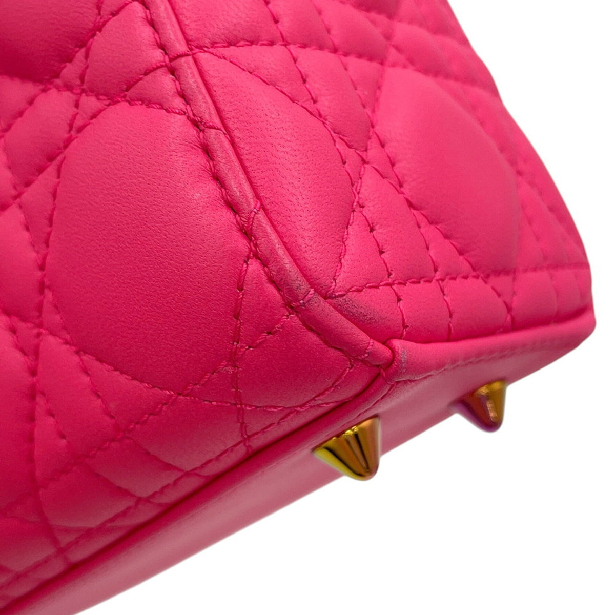 Christian Dior Lady Dior Pink Leather Handbag (Pre-Owned)