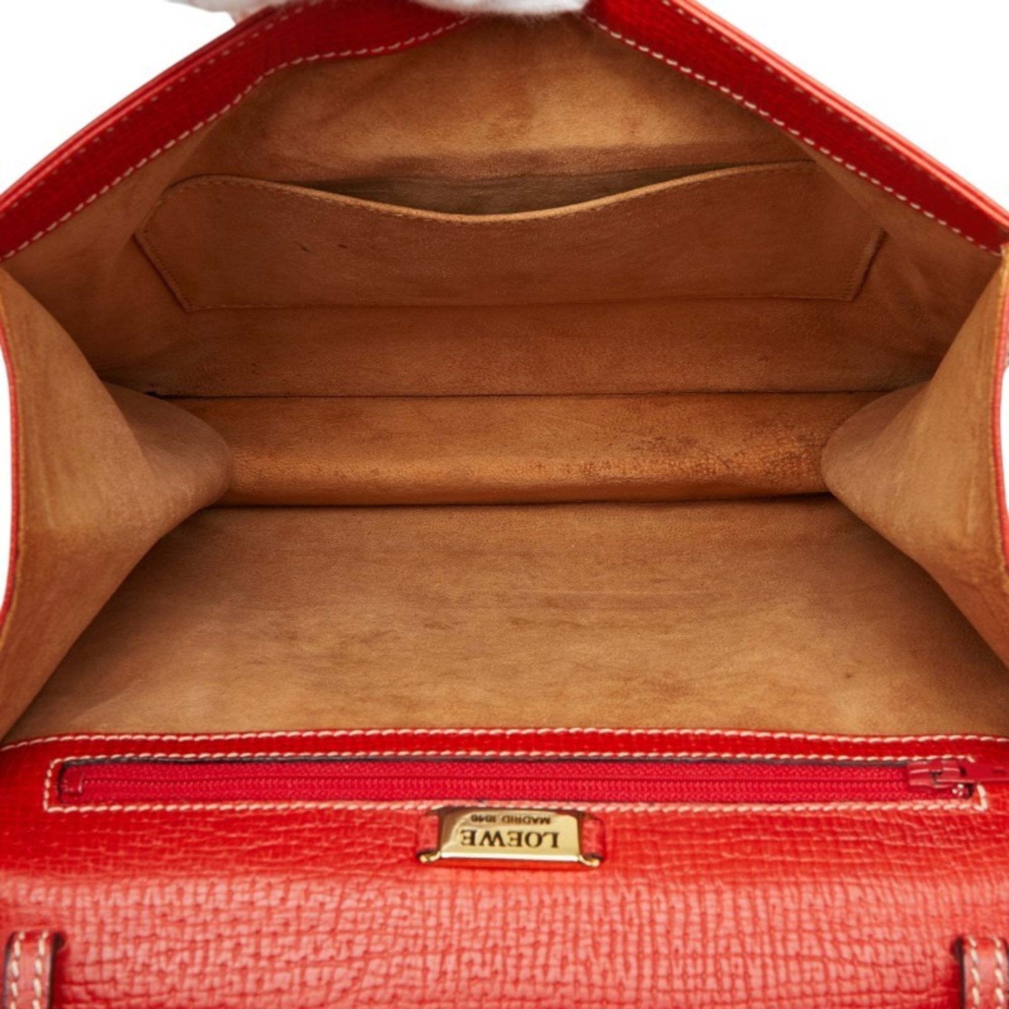 Loewe Red Color Leather Handbag Shoulder Bag (Pre-Owned)