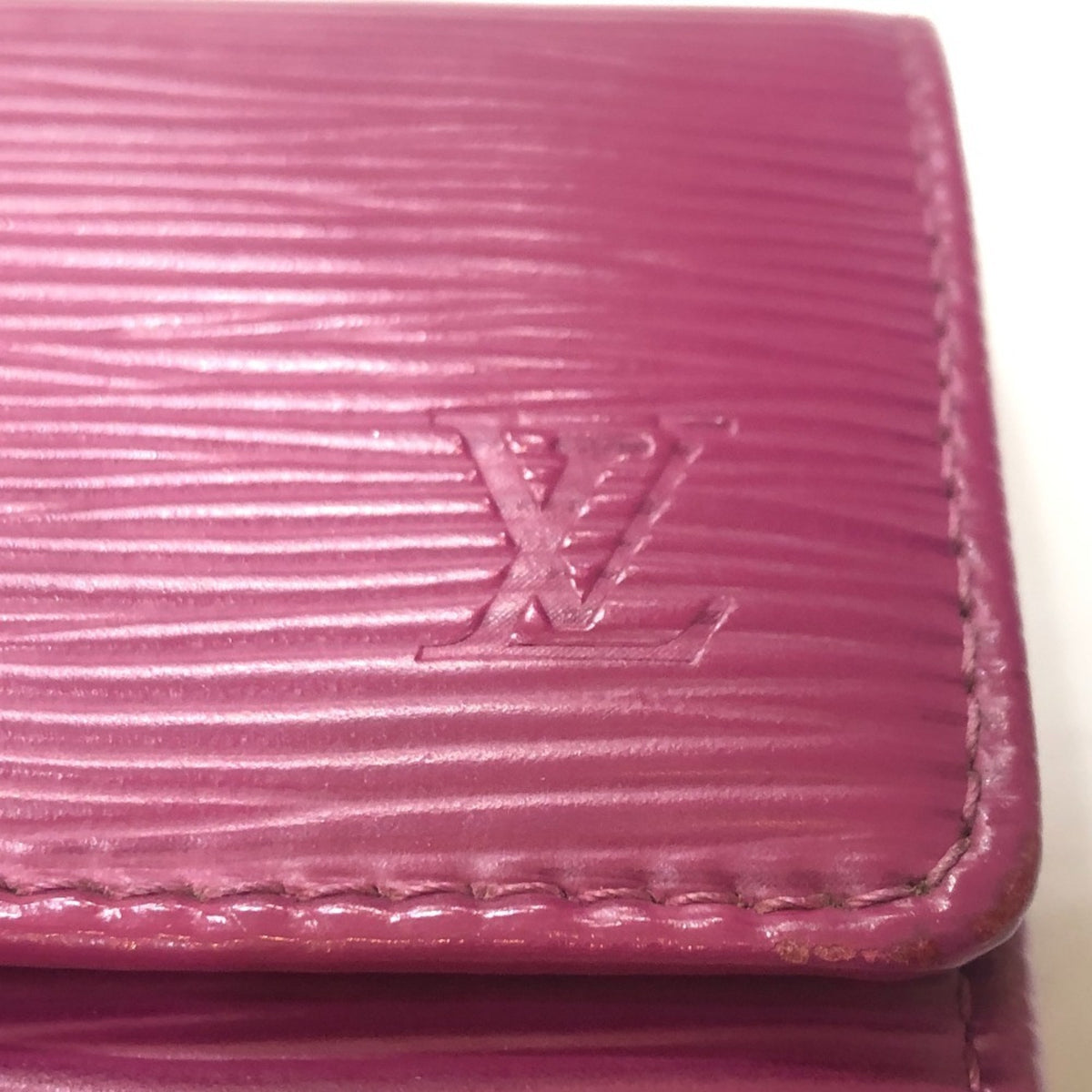 Louis Vuitton Epi Fuchsia Purple Epi Leather Long Wallet (Bi-Fold) (Pre-Owned)