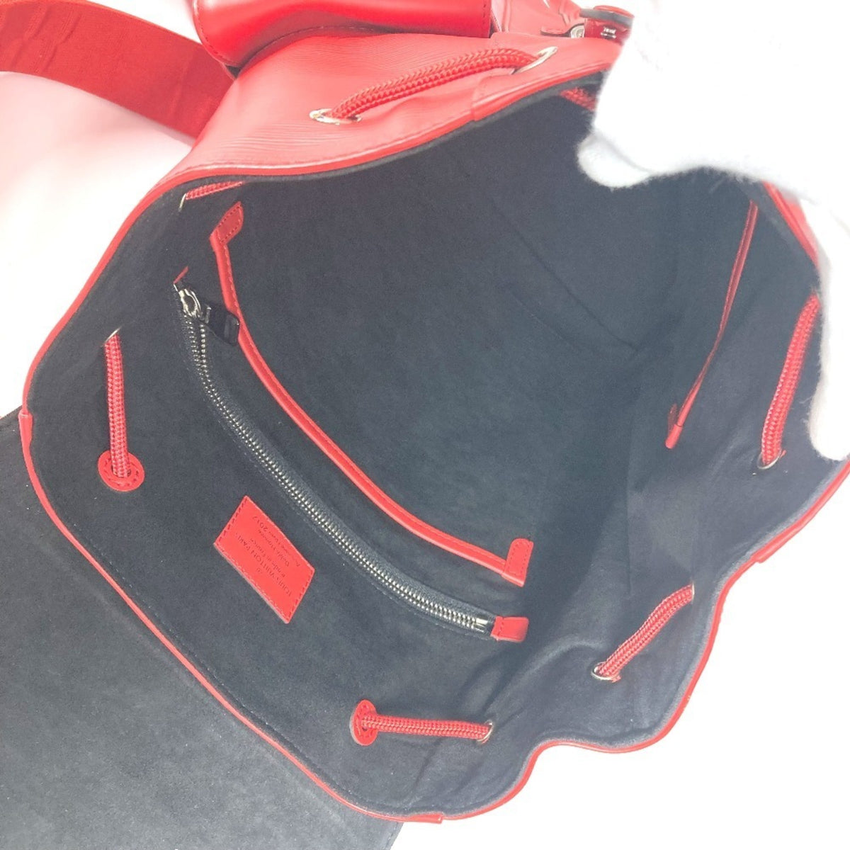 Louis Vuitton Epi Red Color White Epi Leather Backpack (Pre-Owned)