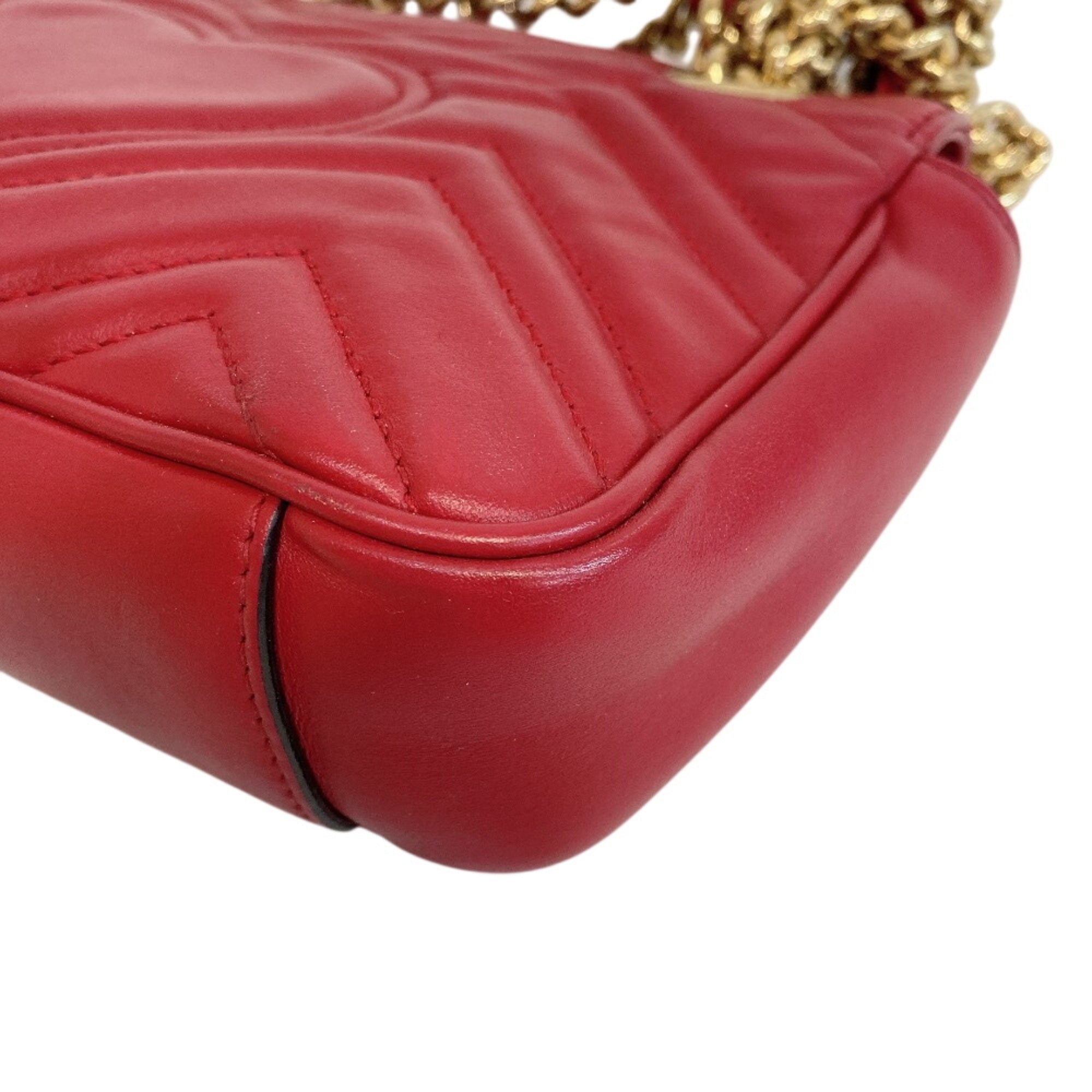 Gucci Red Color Leather Shoulder Bag (Pre-Owned)