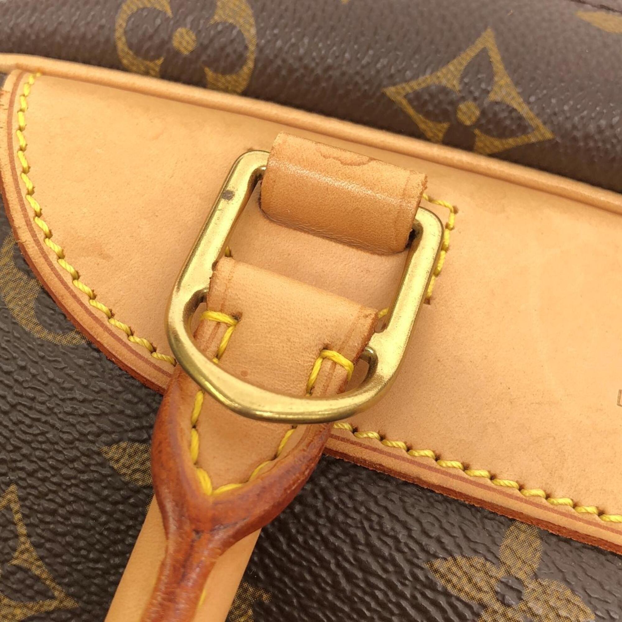 Louis Vuitton Marron Coated Canvas Handbag (Pre-Owned)