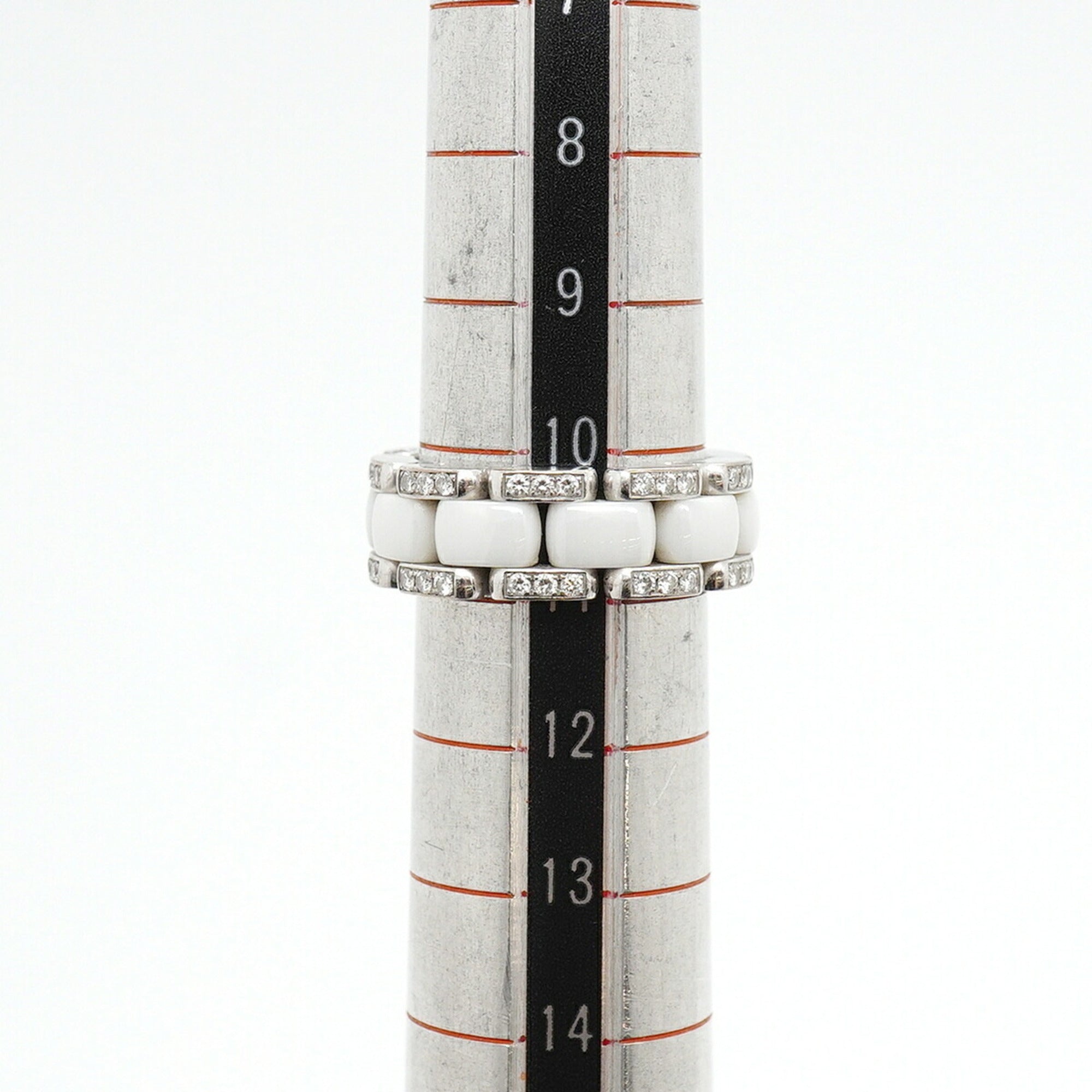 Chanel White White Gold (18K) Ceramic Band Ring (Pre-Owned)