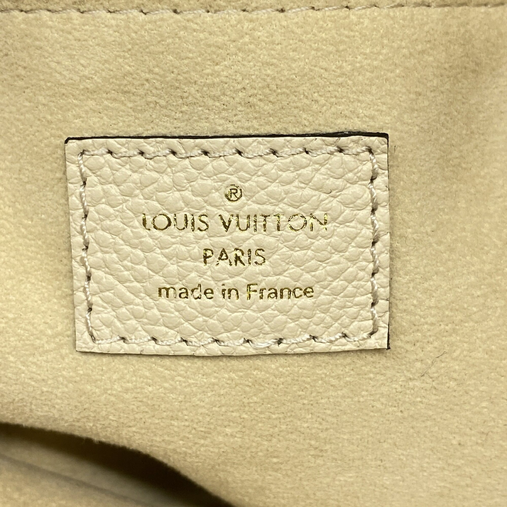 Louis Vuitton Cream Tote Bag (Pre-Owned)