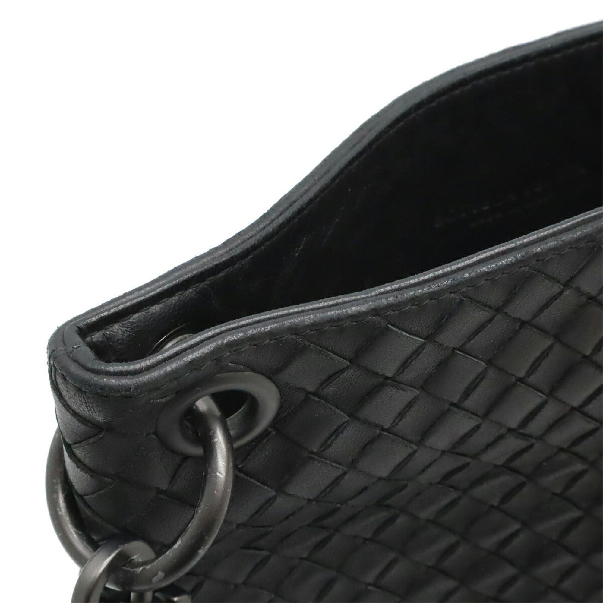 Bottega Veneta Black Intrecciato Shoulder Bag (Pre-Owned)