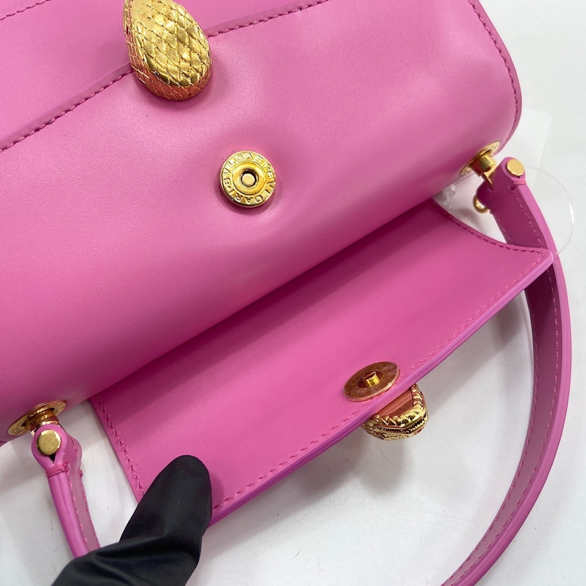 Bvlgari Pink Handbag Shoulder Bag (Pre-Owned)
