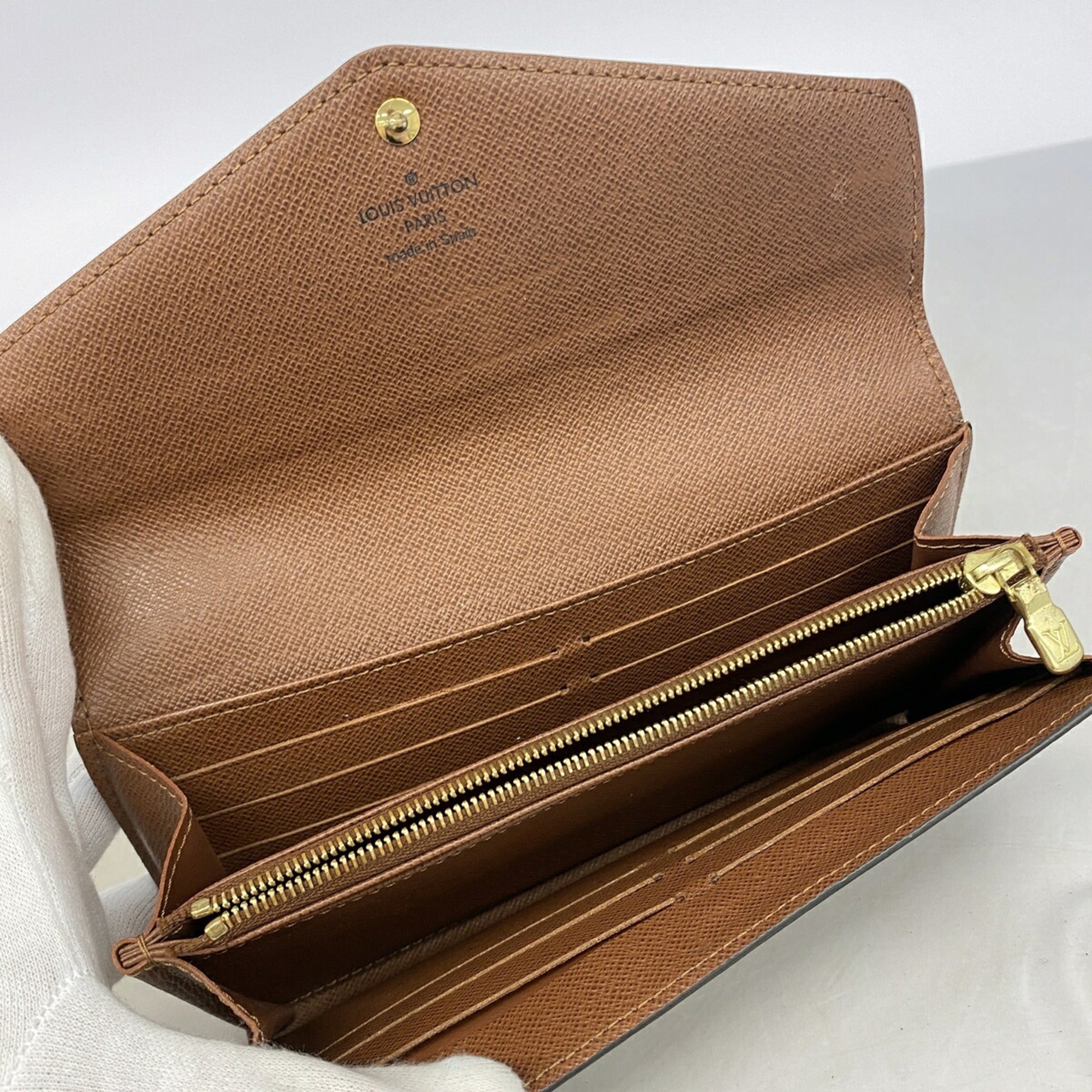 Louis Vuitton Brown Long Wallet (Bi-Fold) (Pre-Owned)