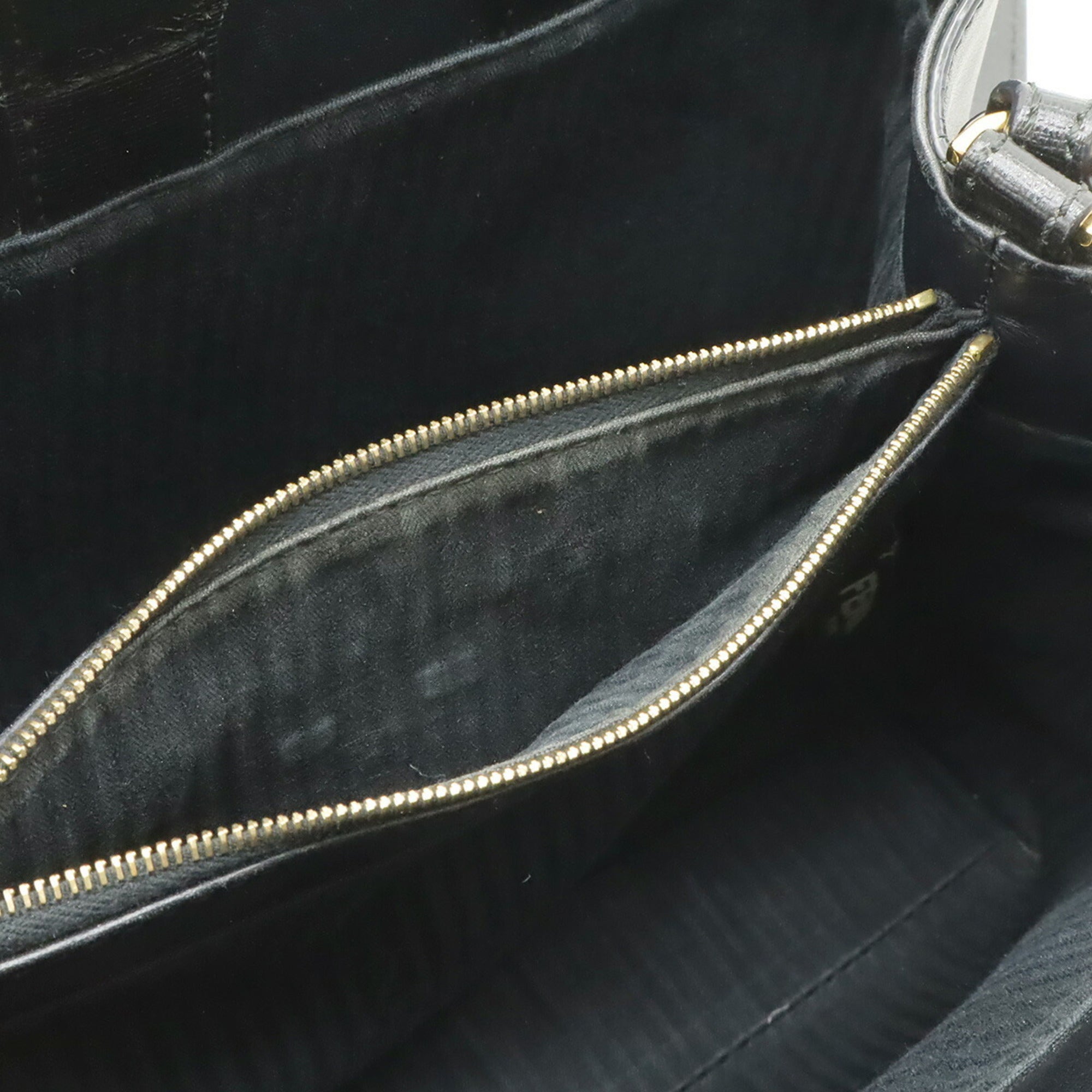 Fendi Black Leather Handbag Shoulder Bag Tote Bag (Pre-Owned)