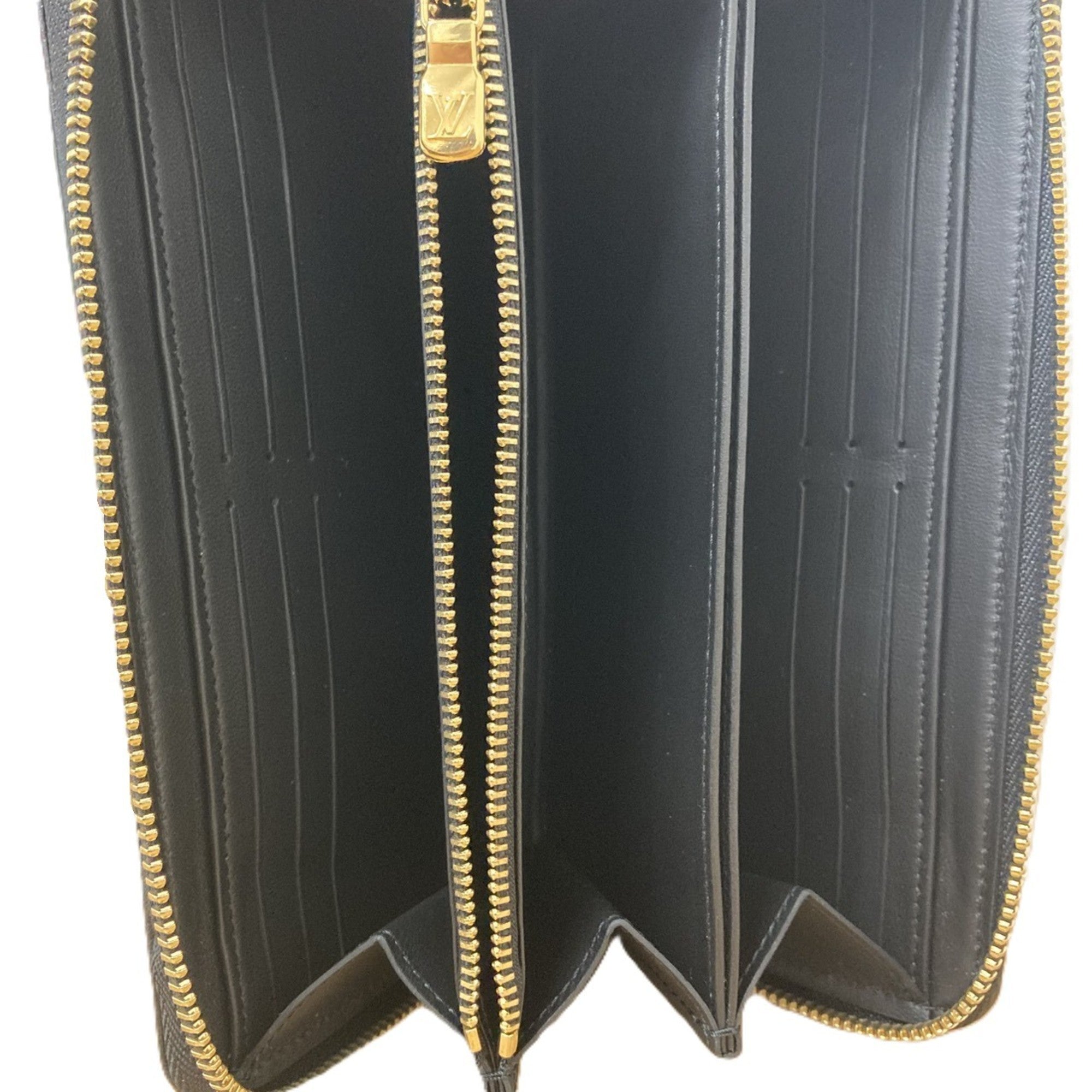 Louis Vuitton Black Noir Leather Long Wallet (Bi-Fold) (Pre-Owned)