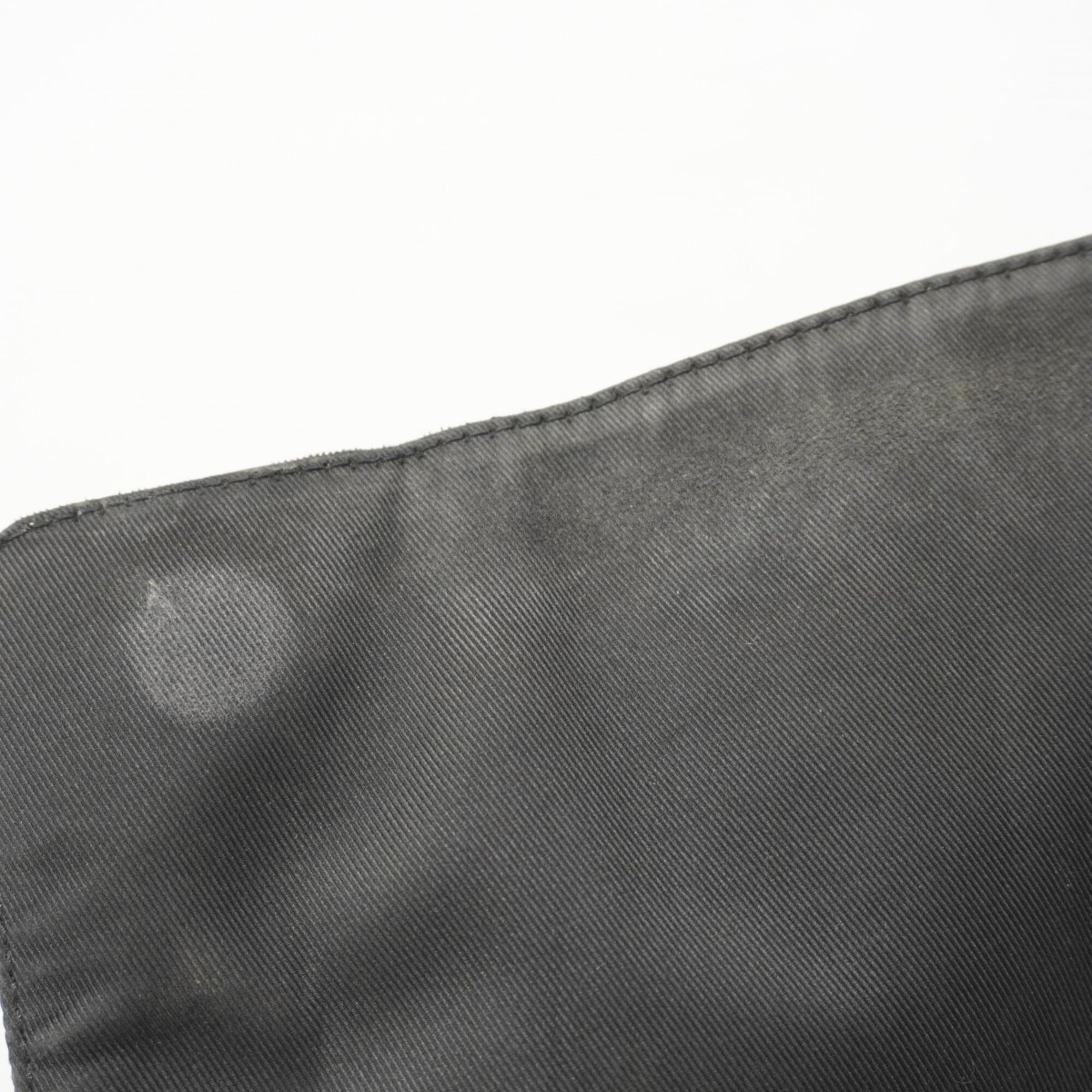 Louis Vuitton Noir Shoulder Bag (Pre-Owned)