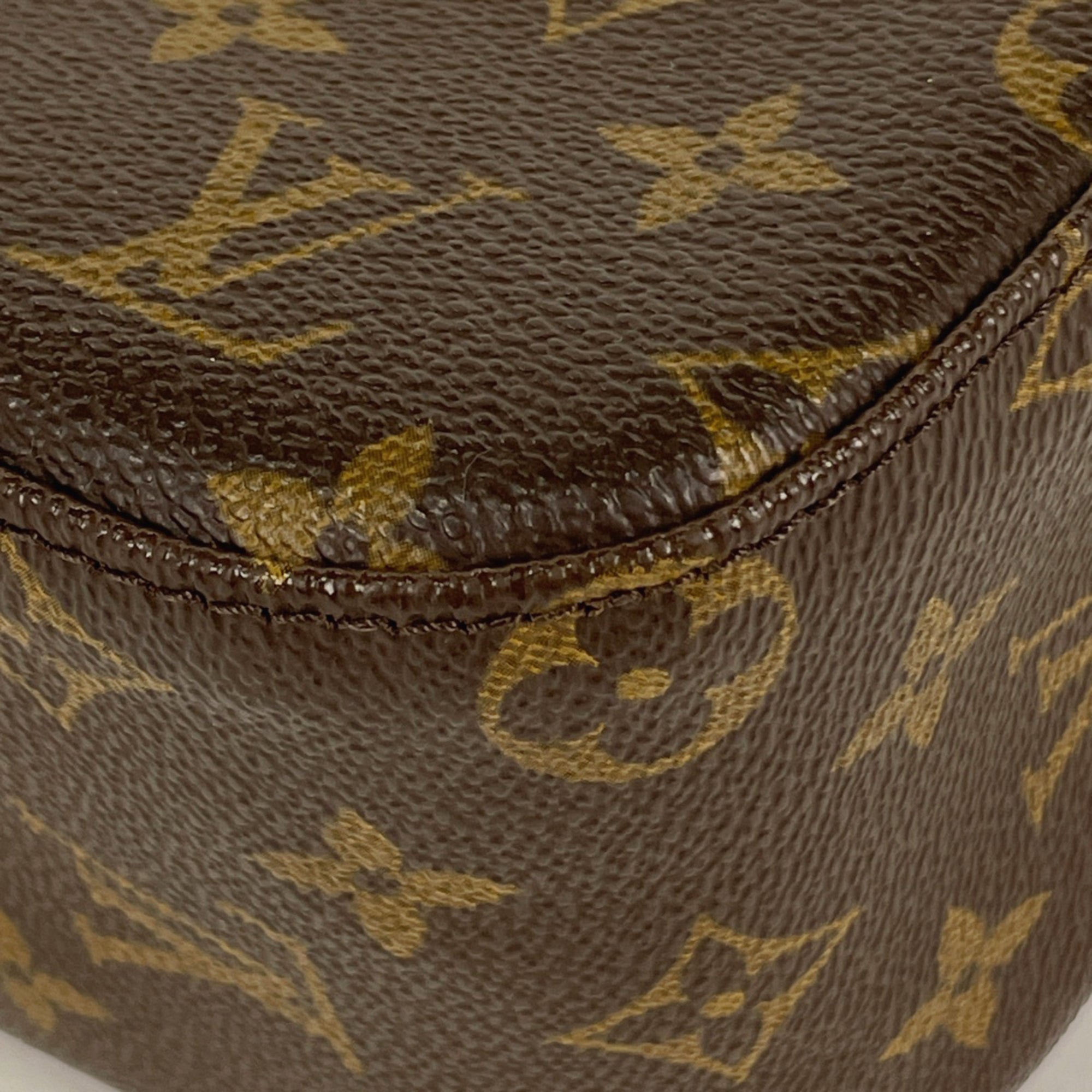 Louis Vuitton Brown Monogram Shoulder Bag (Pre-Owned)