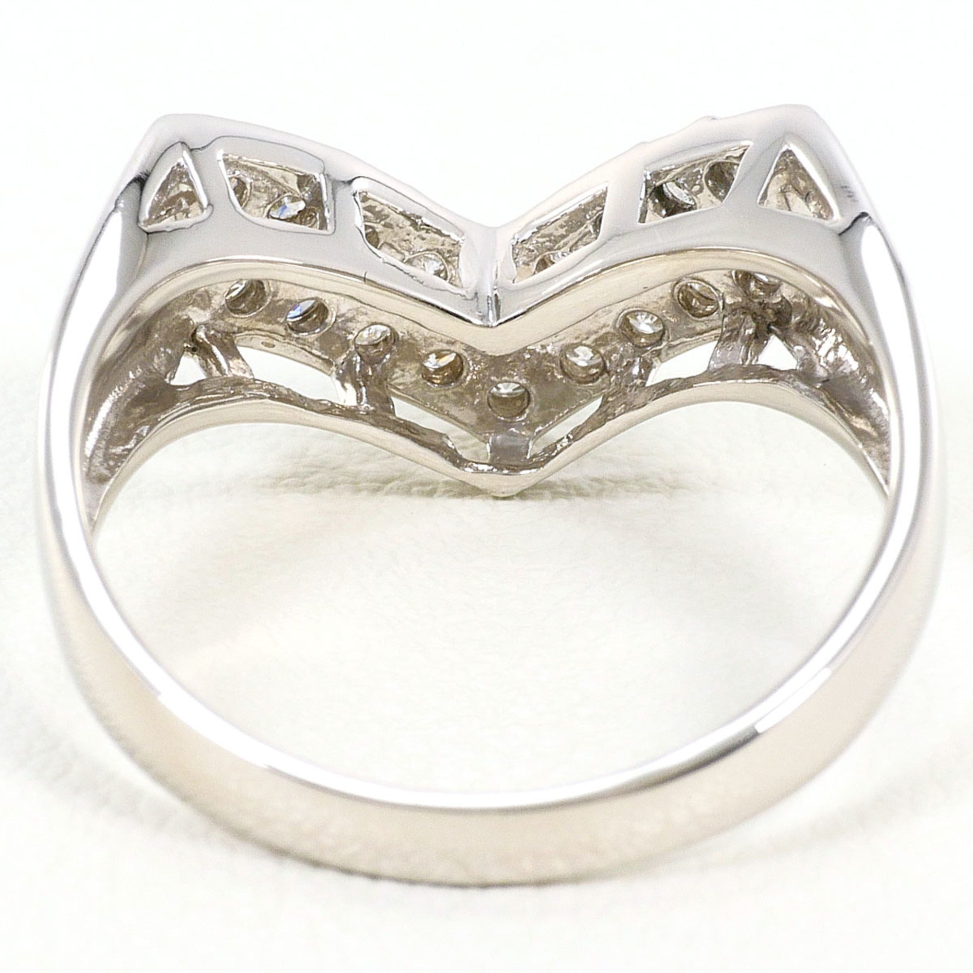 Unbranded Platinum Platinum 900 Band Ring (Pre-Owned)