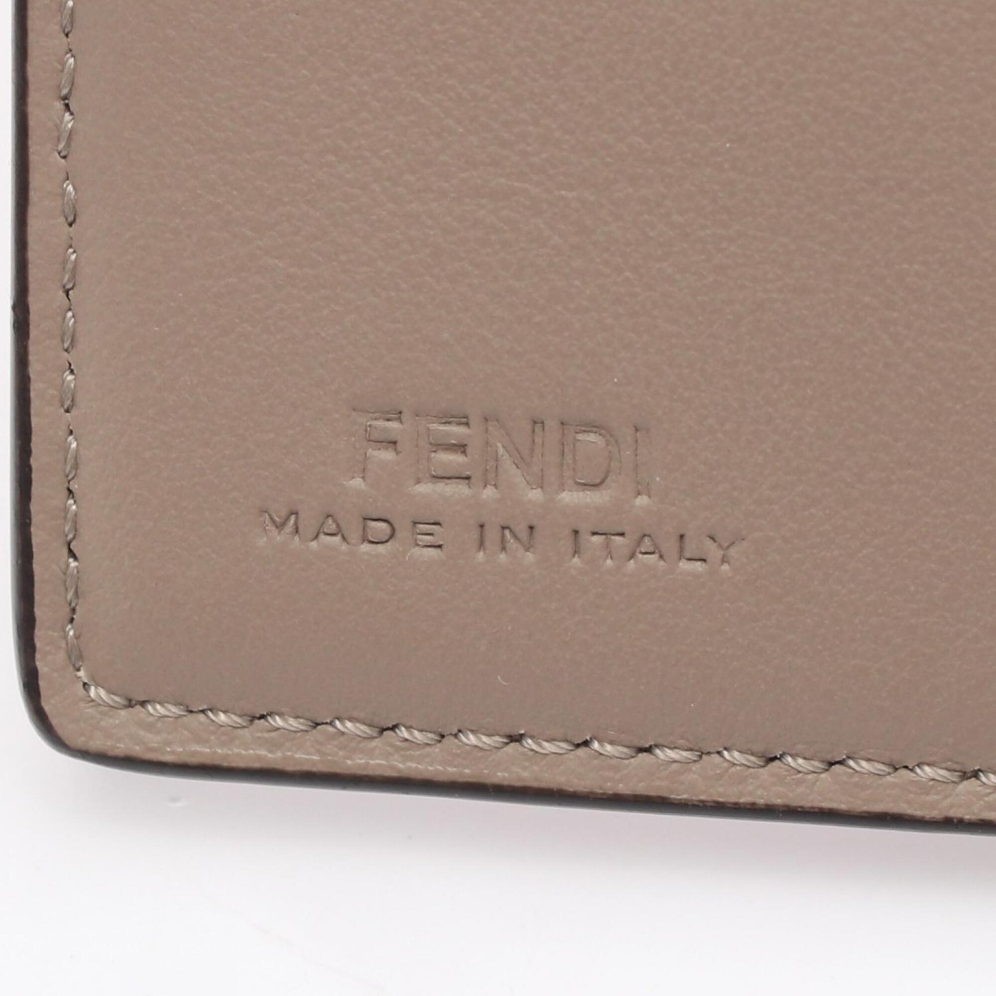 Fendi Beige Leather Wallet (Tri-Fold) (Pre-Owned)