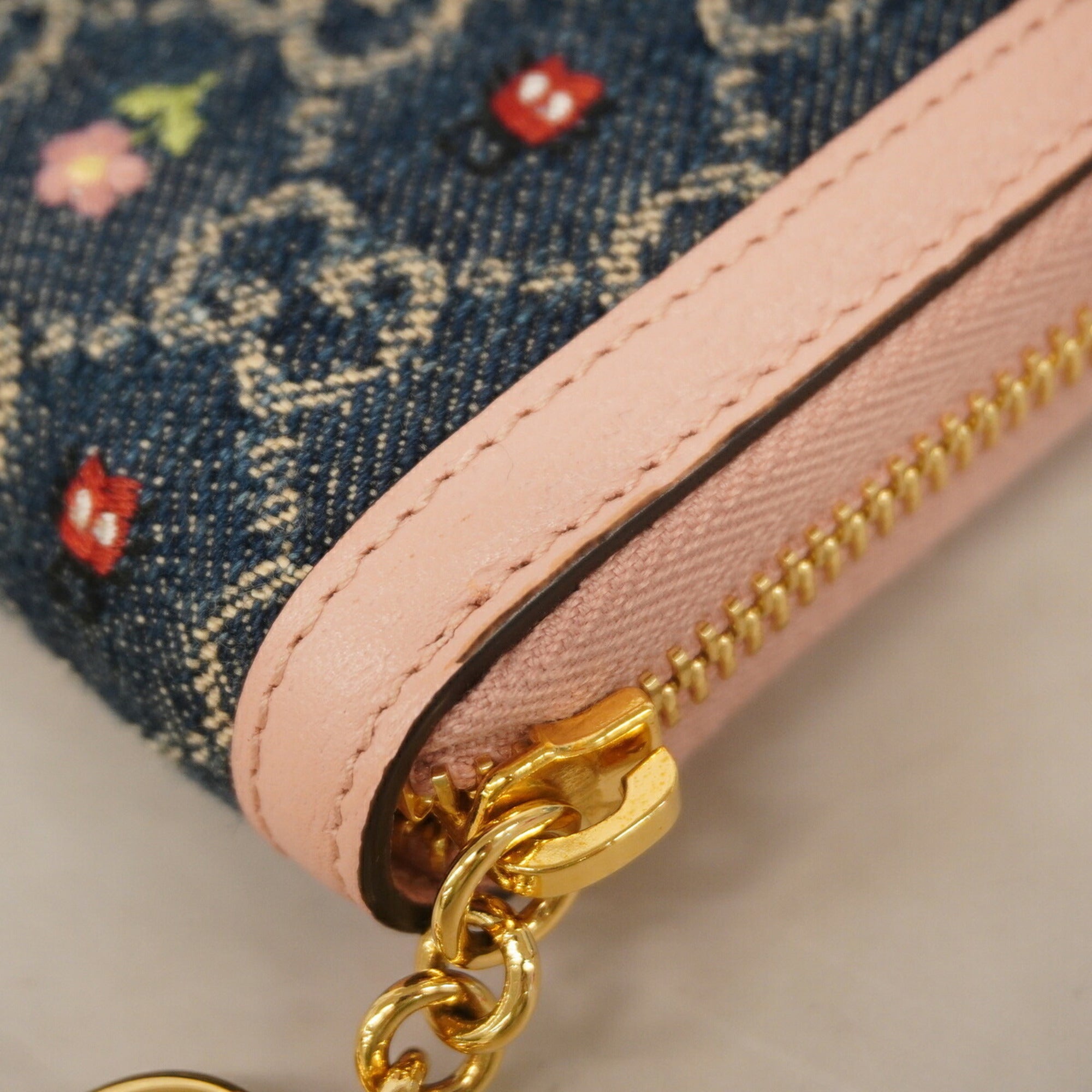Gucci Blue Pink Denim Long Wallet (Bi-Fold) (Pre-Owned)