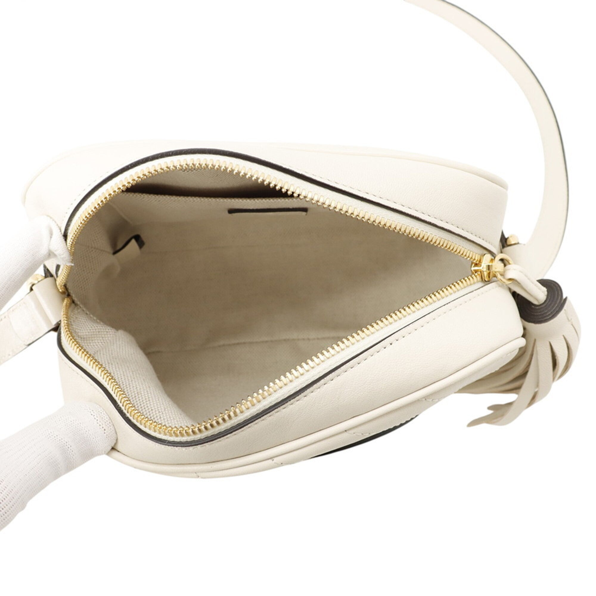 Gucci Ivory Leather Handbag Shoulder Bag (Pre-Owned)