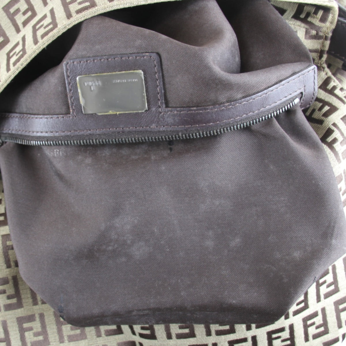 Fendi Beige Zucchino Shoulder Bag (Pre-Owned)