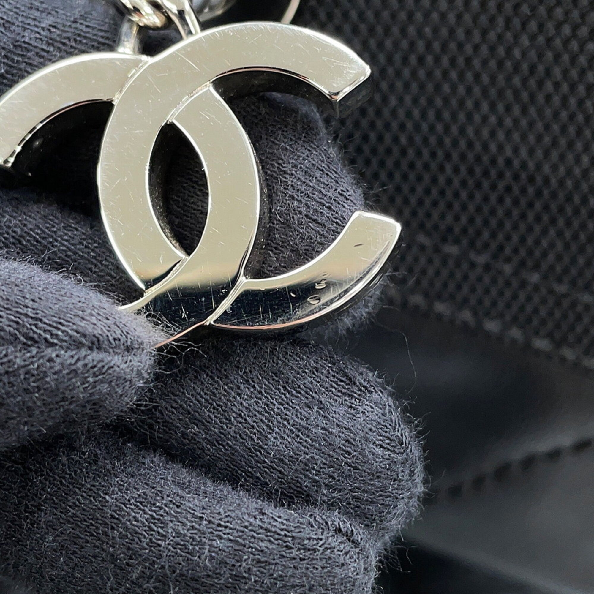 Chanel Black Leather Canvas Tote Bag (Pre-Owned)