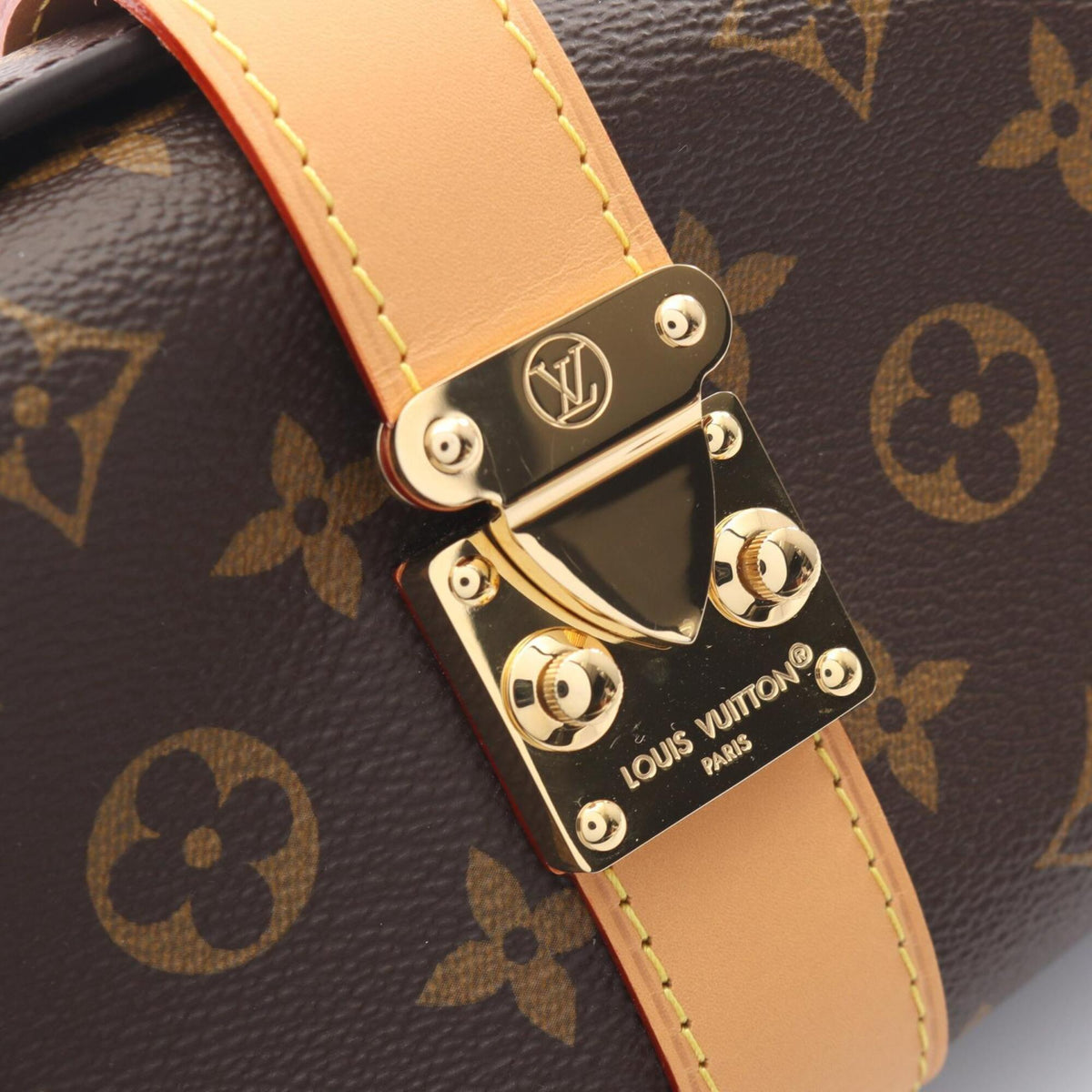 Louis Vuitton Brown Monogram Coated Canvas Leather Handbag Pochette (Pre-Owned)
