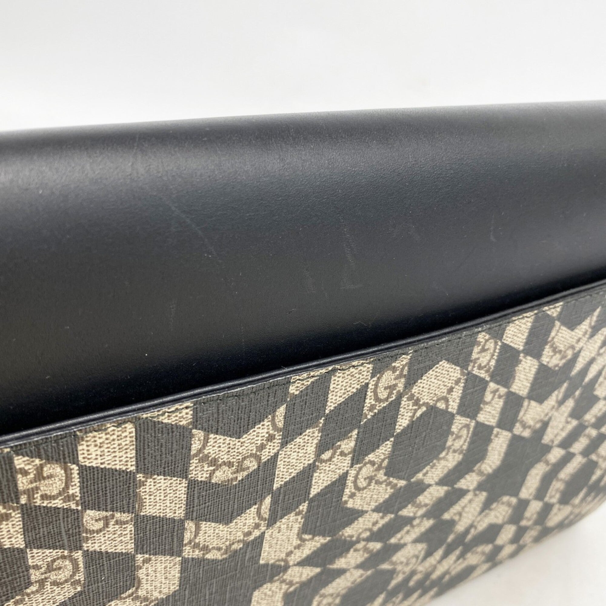 Gucci Beige Black Pvc Clutch Bag (Pre-Owned)