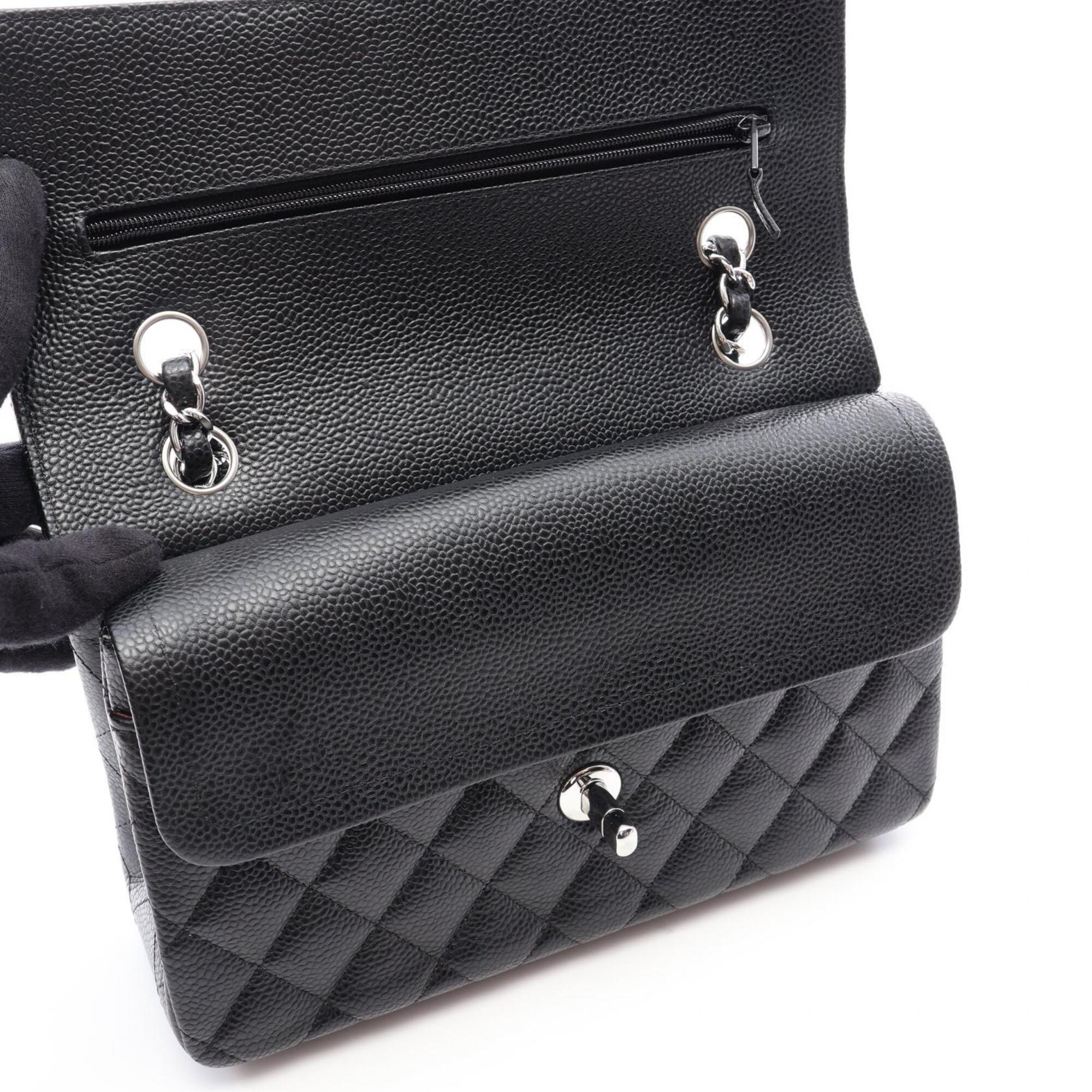 Chanel Black Grained Calfskin Handbag Shoulder Bag (Pre-Owned)